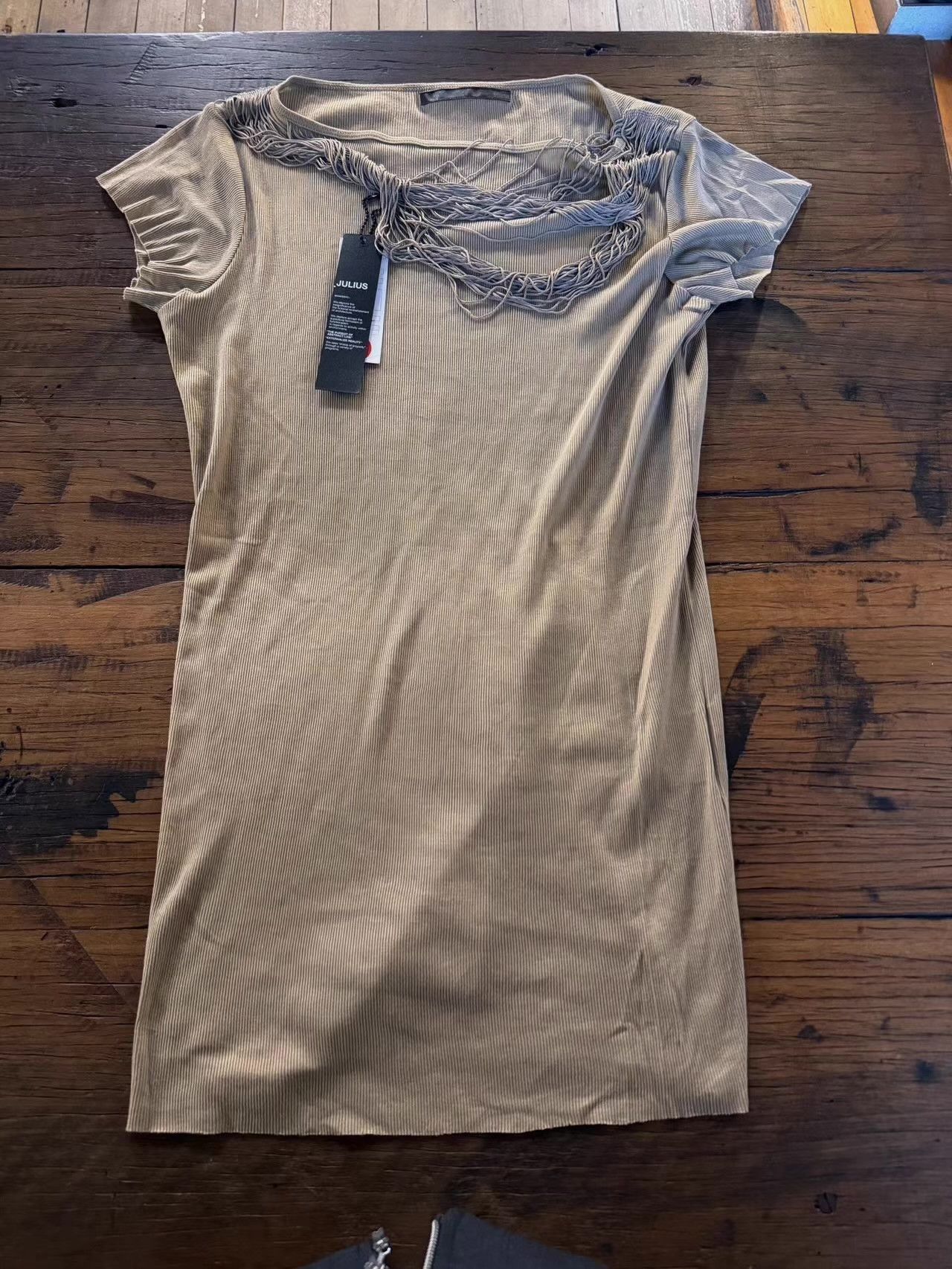 Julius JULIUS 10SS brown tasseled ribbed short‑sleeve tee Ｑ25 Size S / US 4 / IT 40 - 1 Thumbnail