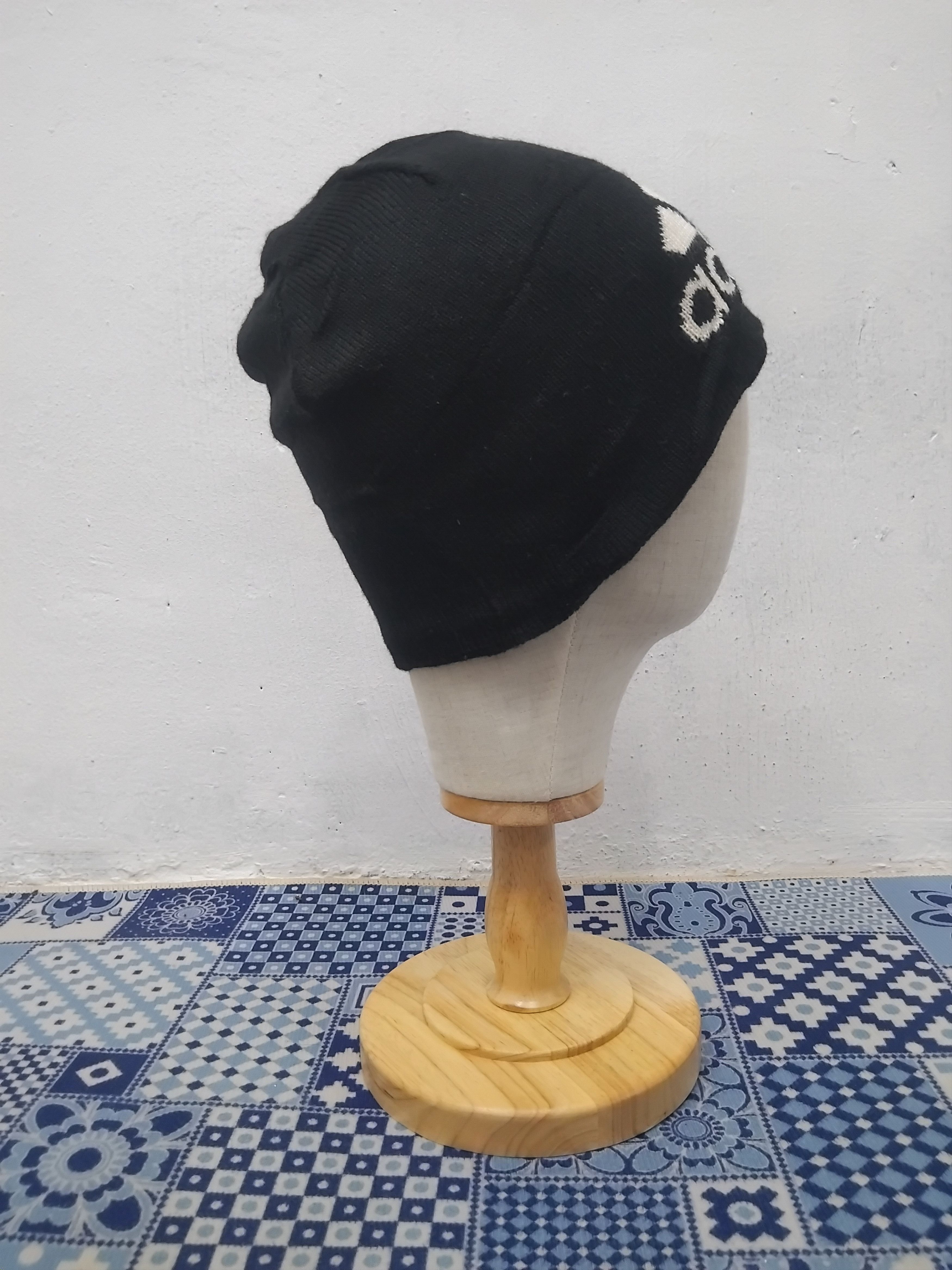 Adidas 💥Adidas black colour Beanie Size ONE SIZE - 5 Thumbnail