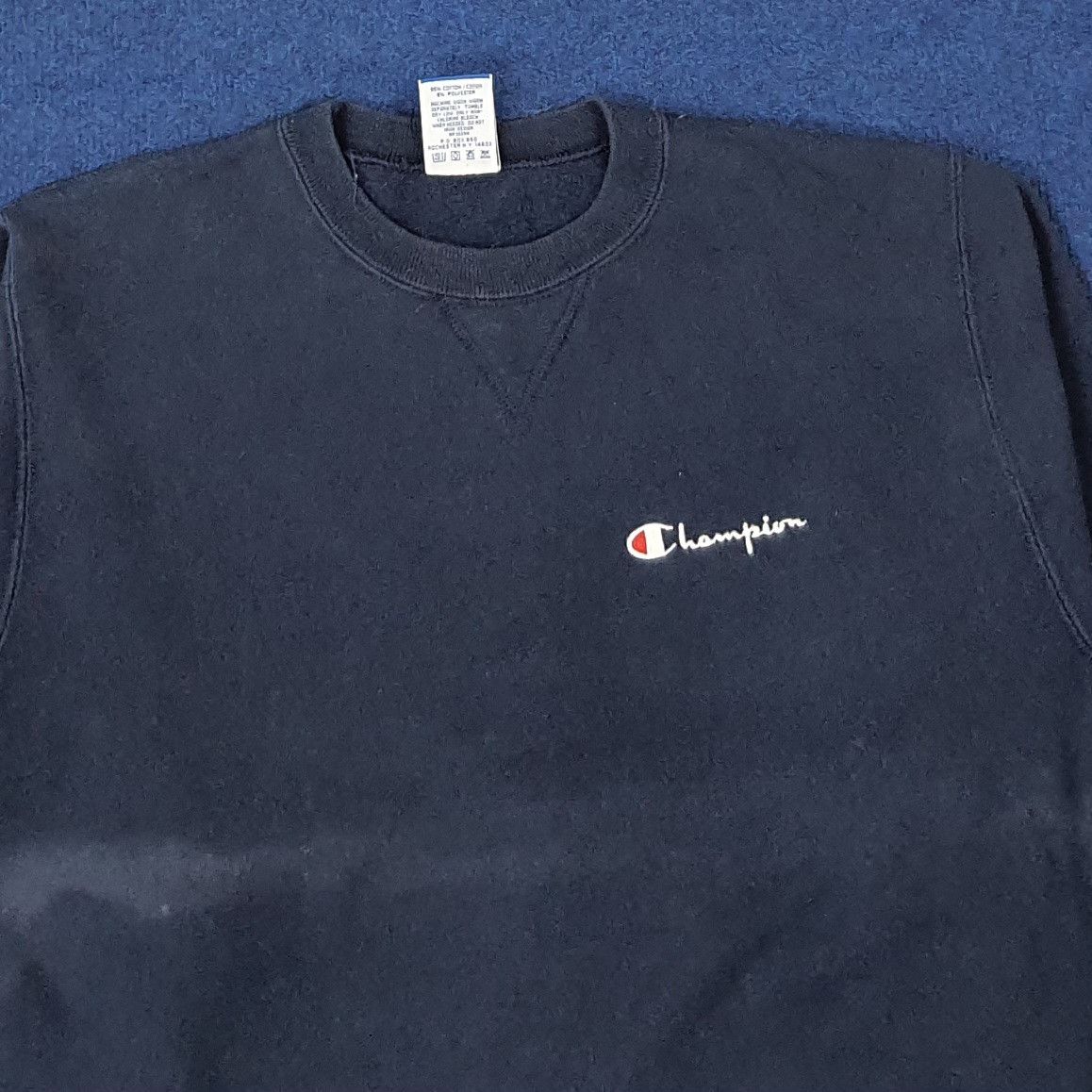 Champion Vintage Champion Plain Sweatshirt C241N26 Size US M / EU 48-50 / 2 - 2 Thumbnail