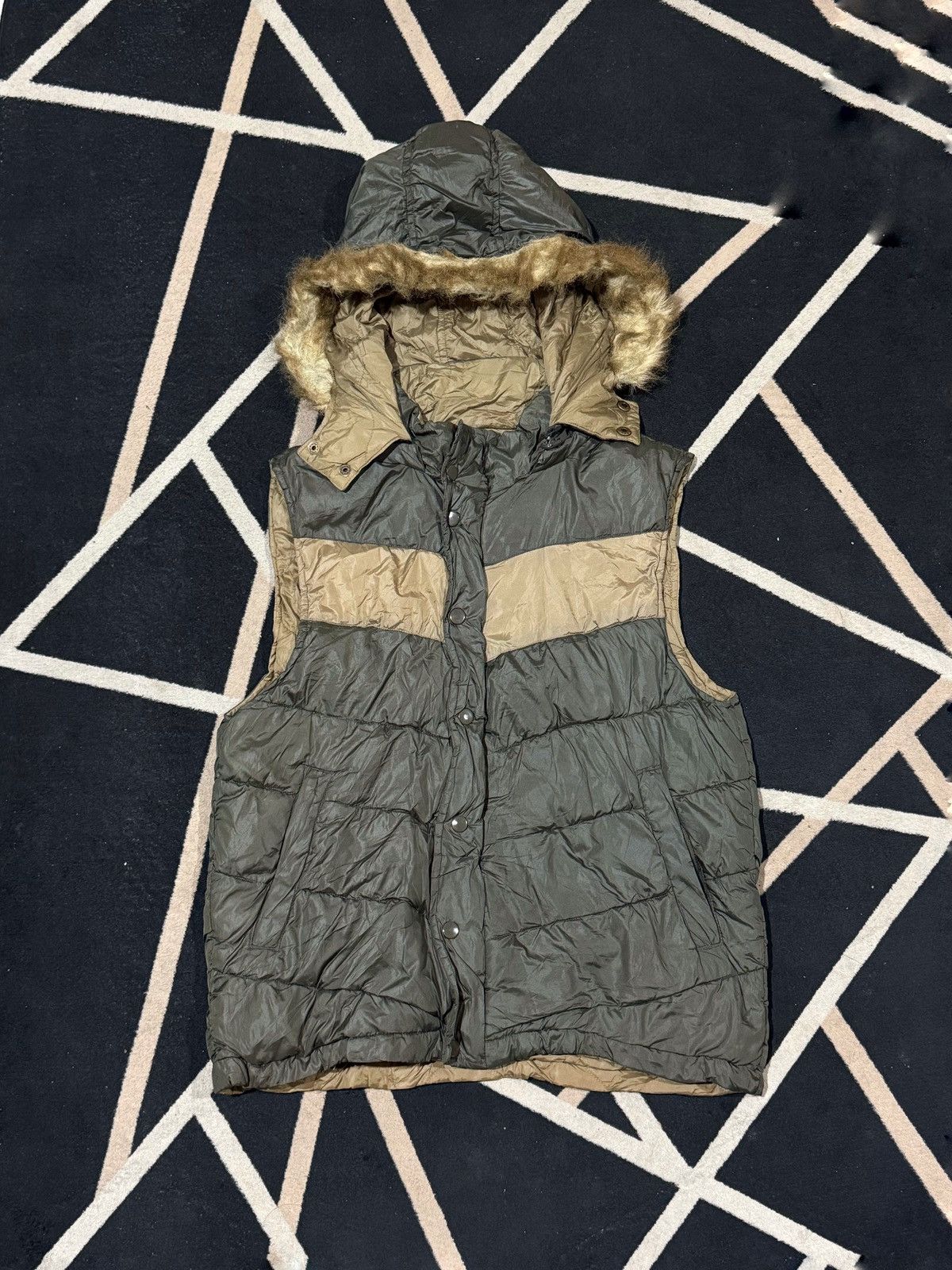 If Six Was Nine Fur Reversible Vest Puffer Hoodie Houseofblues Lgb Styled Size US S / EU 44-46 / 1 - 2 Thumbnail
