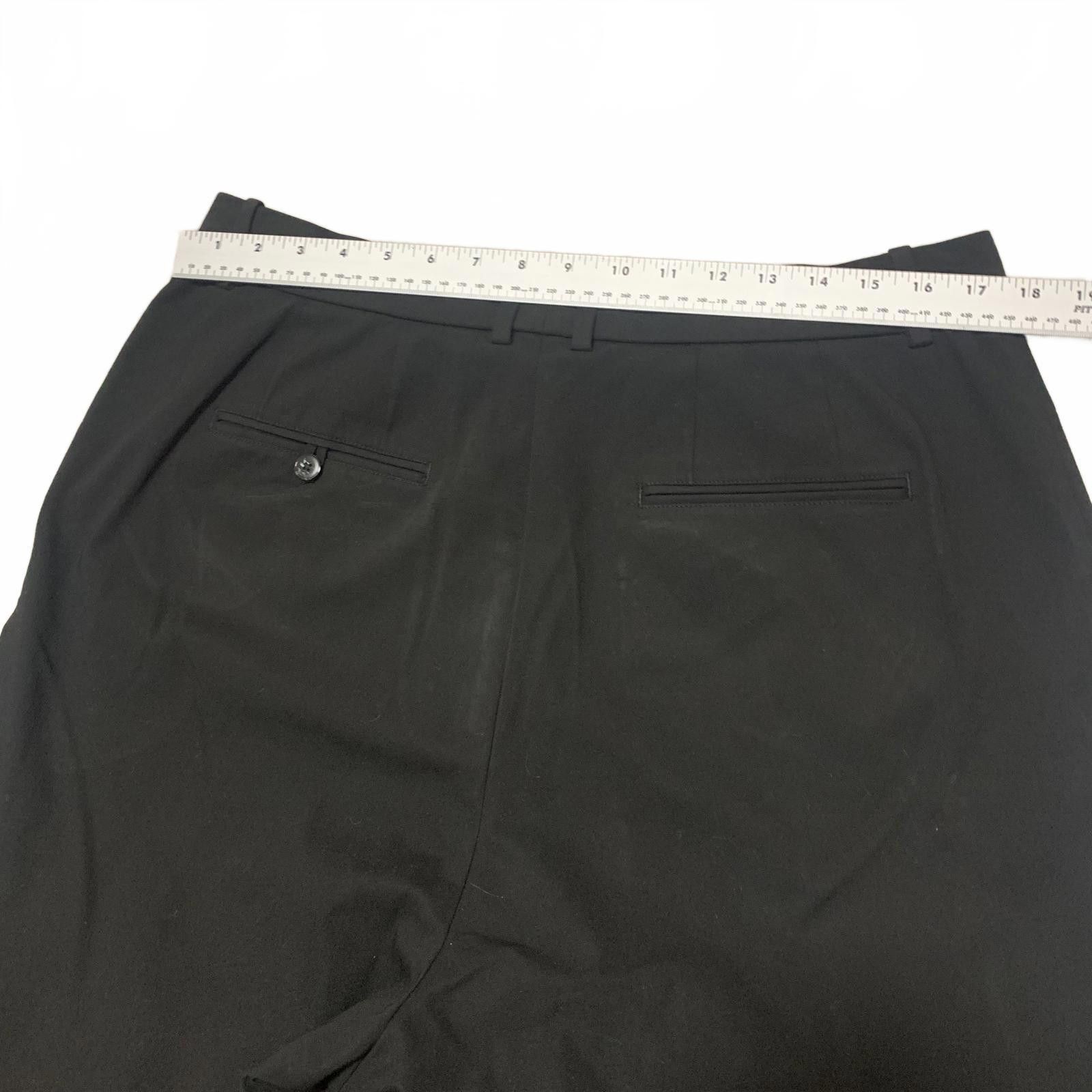 Uniqlo Uniqlo Women's Size ? Black Wide Leg Women's Pants Size 30" / US 8 / IT 44 - 8 Thumbnail