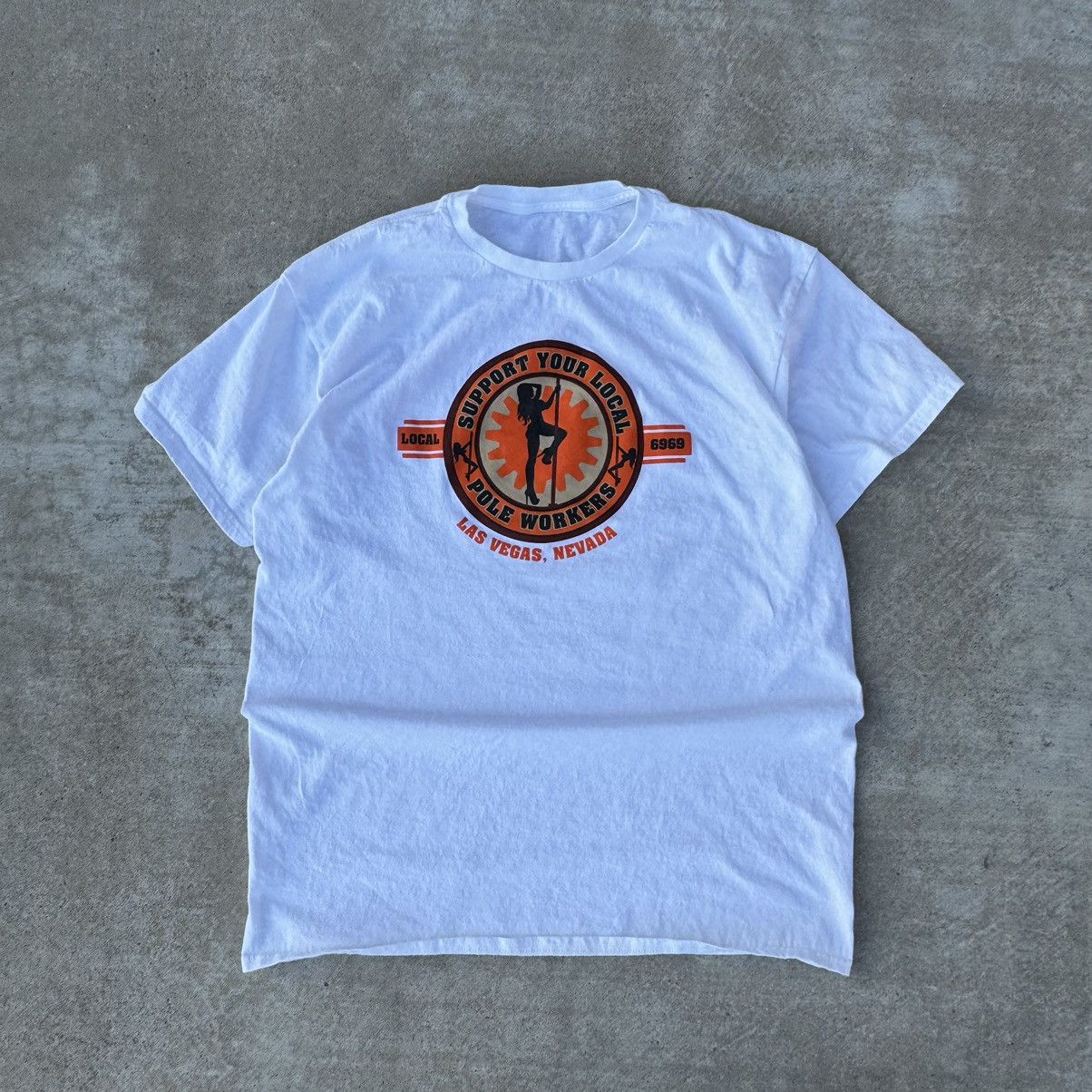 Girl Skateboards × JNCO × Stussy Vintage Y2K White Porn Star Skater Las Vegas Graphic Tee M Size US M / EU 48-50 / 2 - 1 Thumbnail