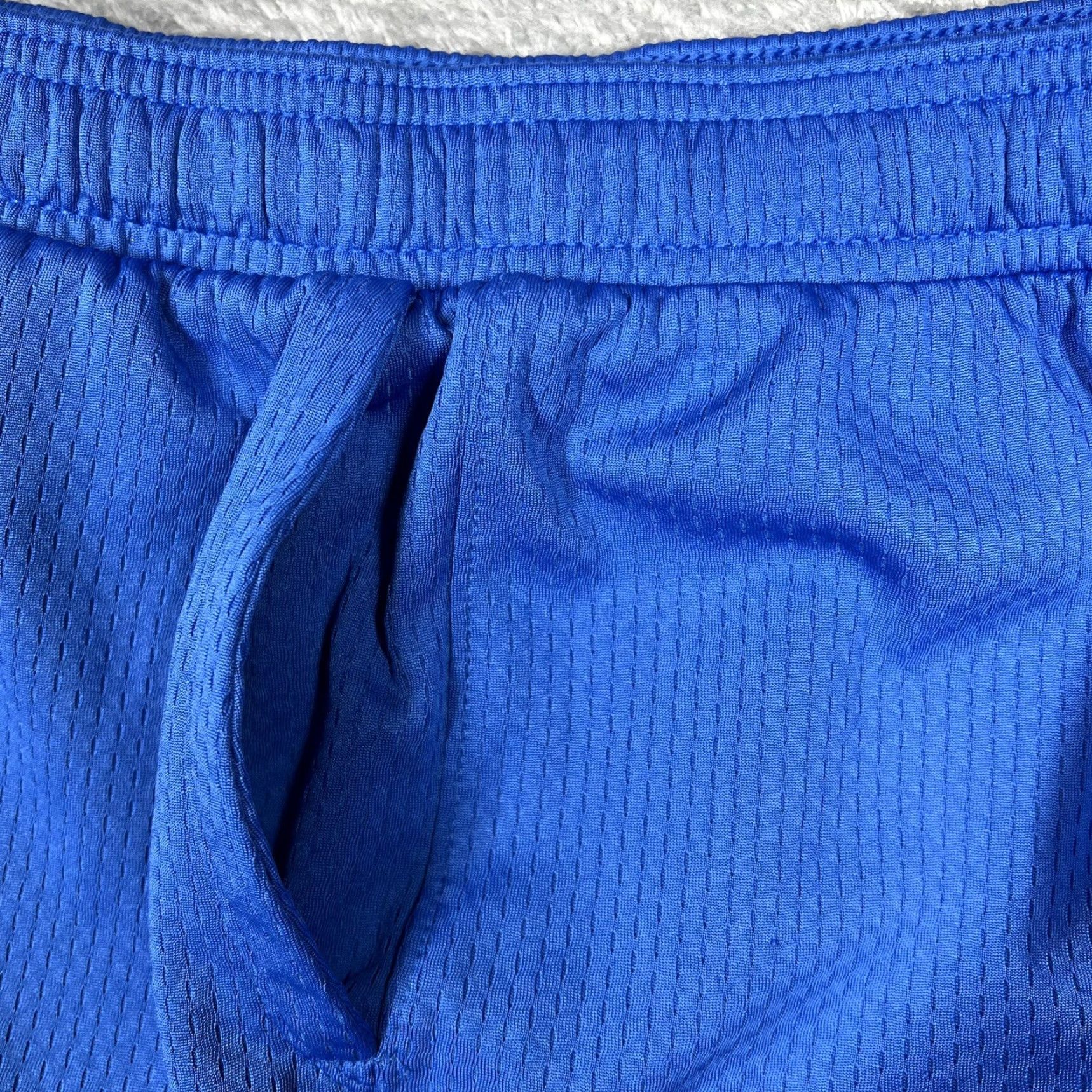 Under Armour Under Armour Men's Athletic Shorts Blue Size Small 28 Waist Basketball Gym Size US 29 - 5 Thumbnail
