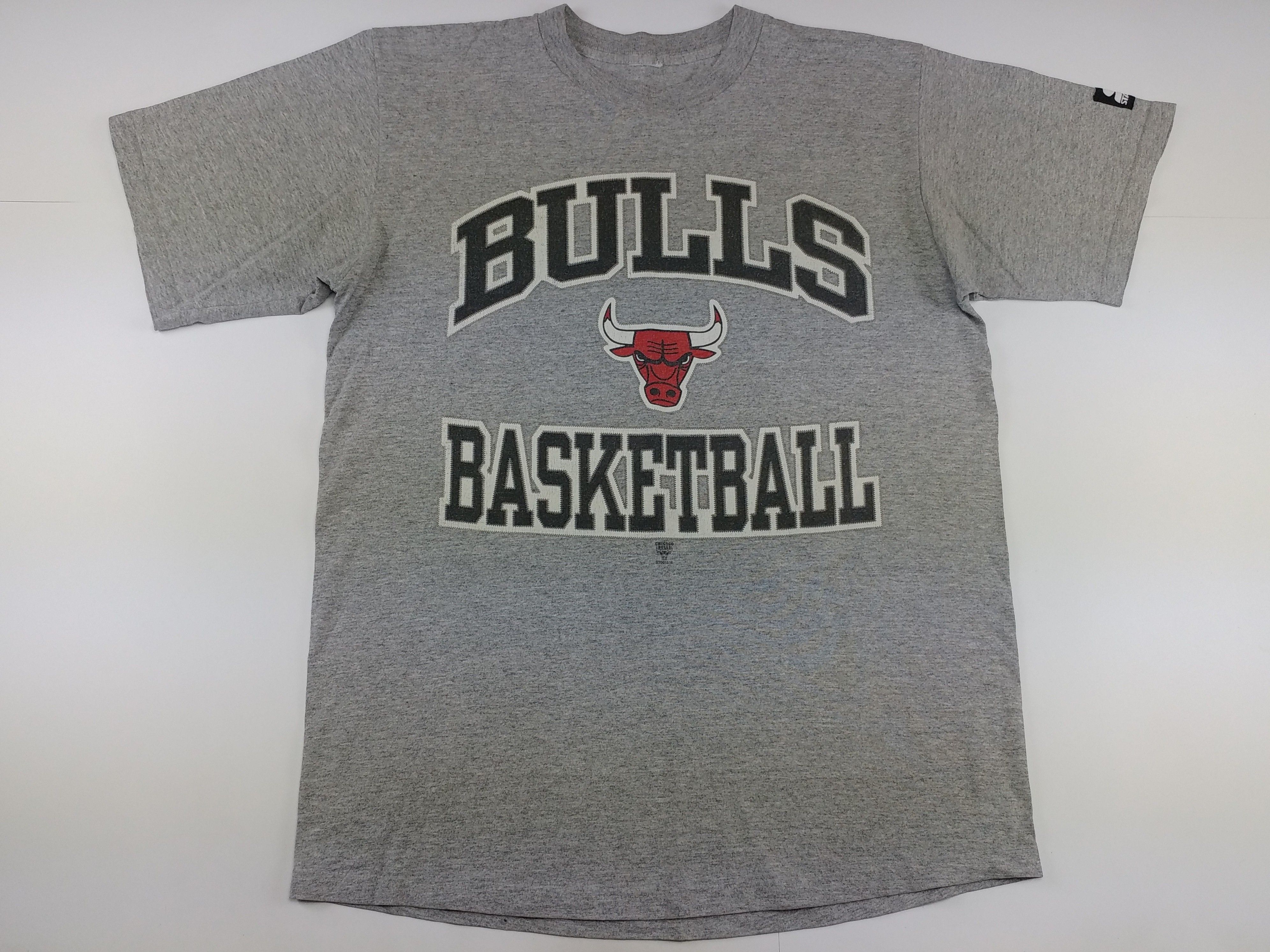 NBA Starter Chicago Bulls jersey NBA t-shirt vintage size L Size US L / EU 52-54 / 3 - 1 Thumbnail