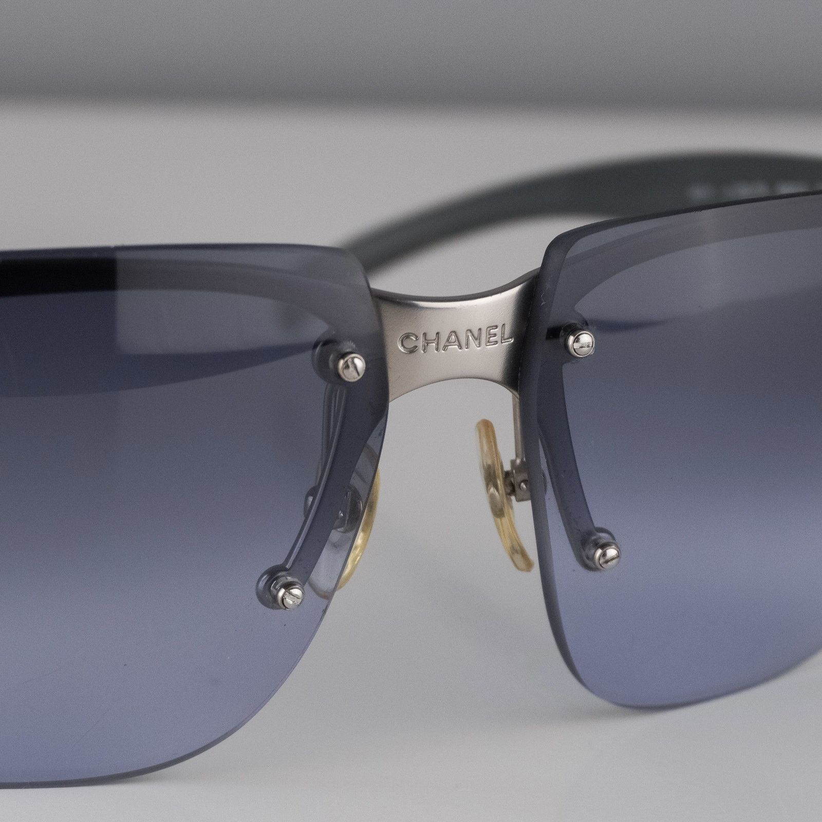 Chanel Vintage rare chanel CC silver logo rimless sunglasses Size ONE SIZE - 7 Thumbnail