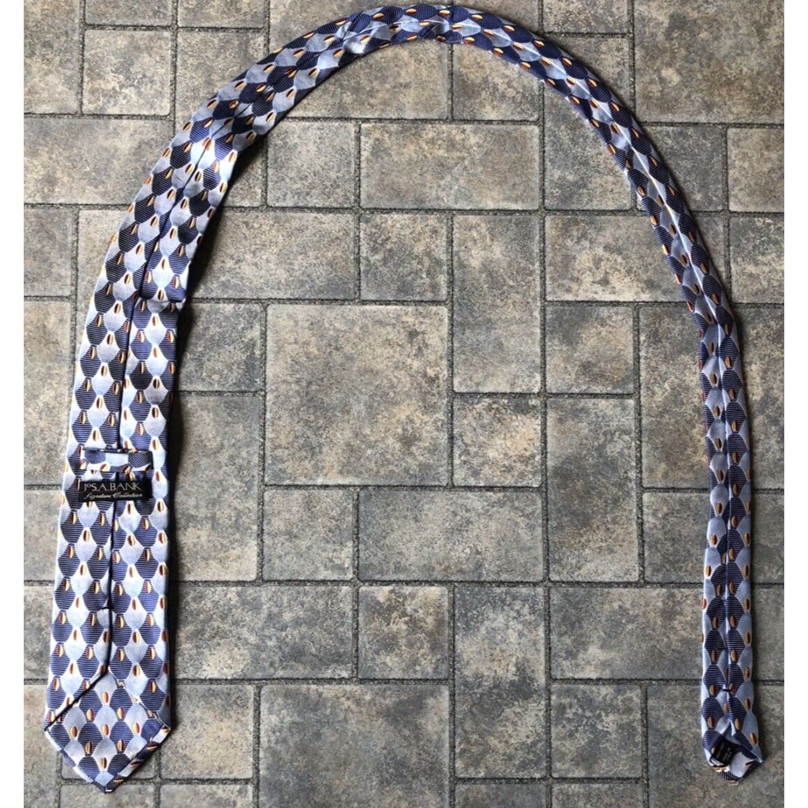 Jos. A. Bank VINTAGE Jos A Bank Signature Collection Tie One Size Mens 59in 4in Silk Italy Blue Abstract Designer Mens Size ONE SIZE - 7 Thumbnail