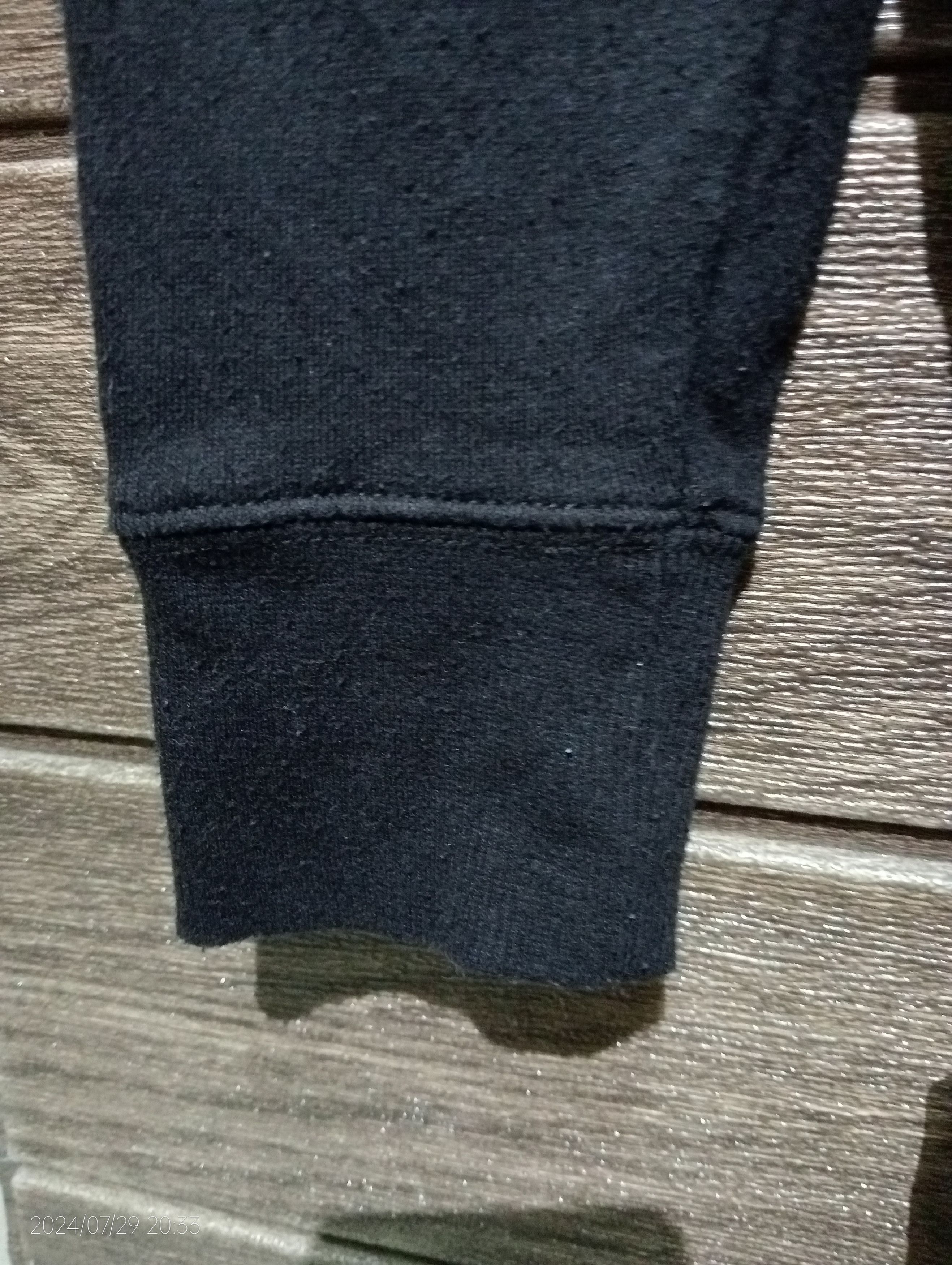 Quiksilver Vintage Quiksilver Crewneck Sweatshirt Rare Size US S / EU 44-46 / 1 - 9 Thumbnail