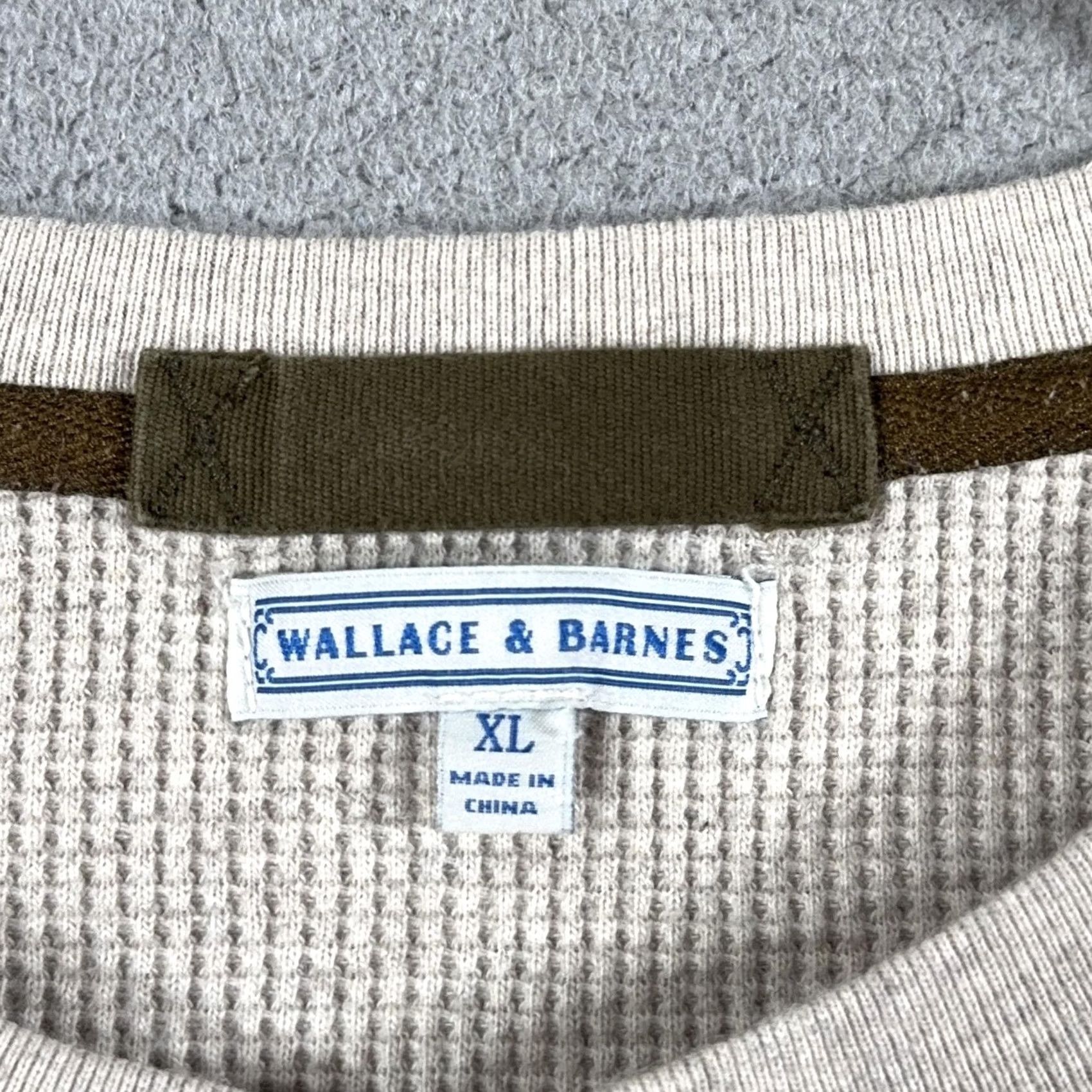 Wallace & Barnes Wallace & Barnes Shirt Mens XL Beige Thermal Henley Long Sleeve Cotton Size US XL / EU 56 / 4 - 2 Thumbnail