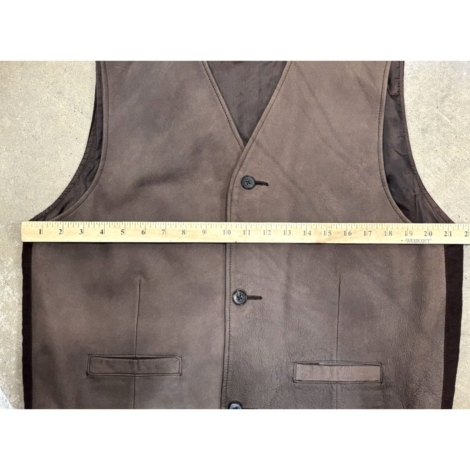 Gap VINTAGE Gap Leather Vest Mens L Brown Waistcoat Cinch Buckle Back Chamois 90s Western Biker Shirt Mens Size US L / EU 52-54 / 3 - 7 Thumbnail