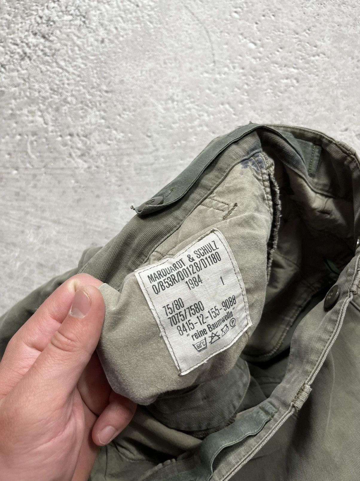 Vintage Vintage German Army Cargo Pants 1984 Olive Military Workwear Size US 30 / EU 46 - 12 Thumbnail