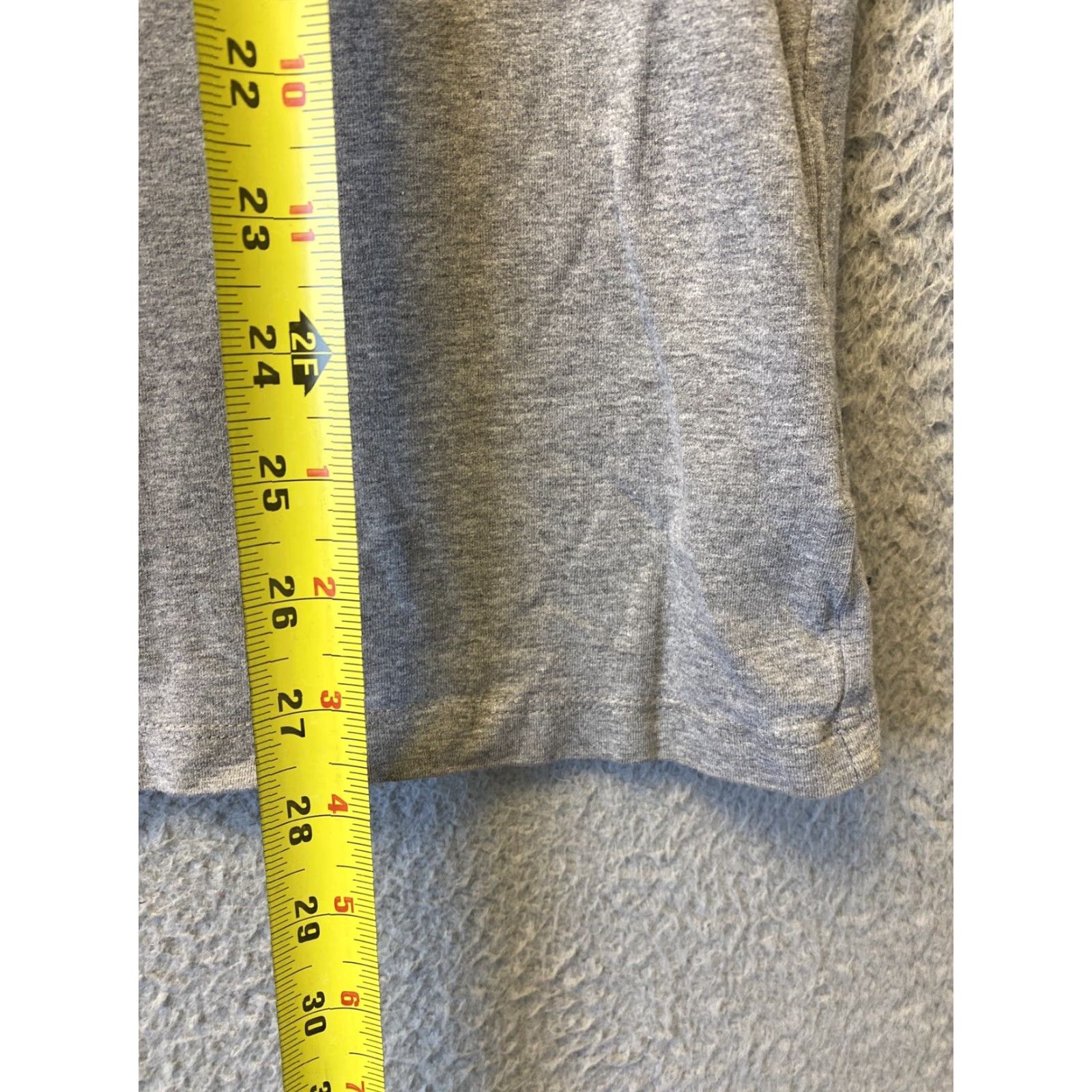 Gap VINTAGE Gap Men's T-Shirt XL Gray Short Sleeve Crew Neck Cotton Blend Basic Tee 54-55 Size US XL / EU 56 / 4 - 7 Thumbnail