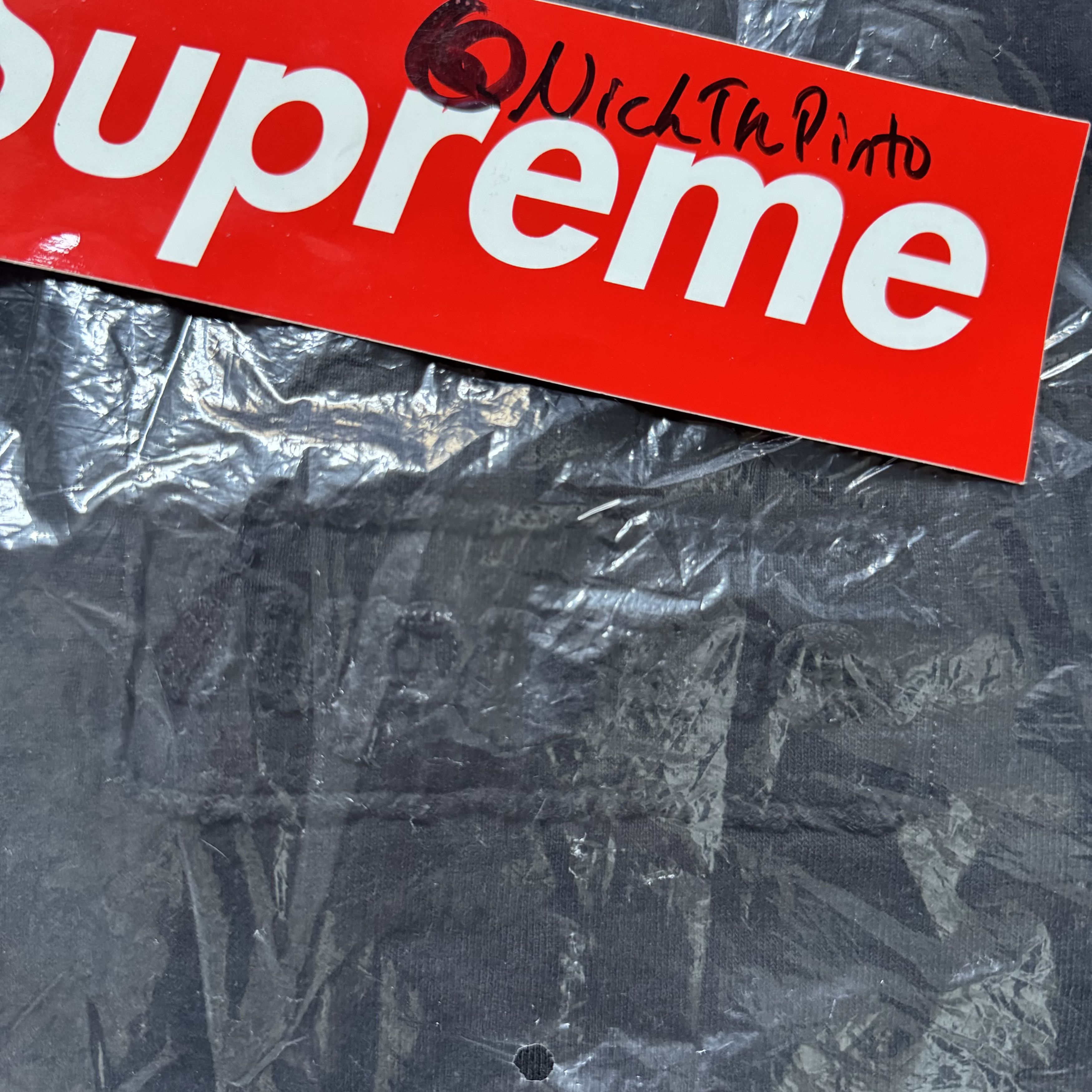 Supreme Cutout Box Logo Crewneck Size US M / EU 48-50 / 2 - 2 Thumbnail