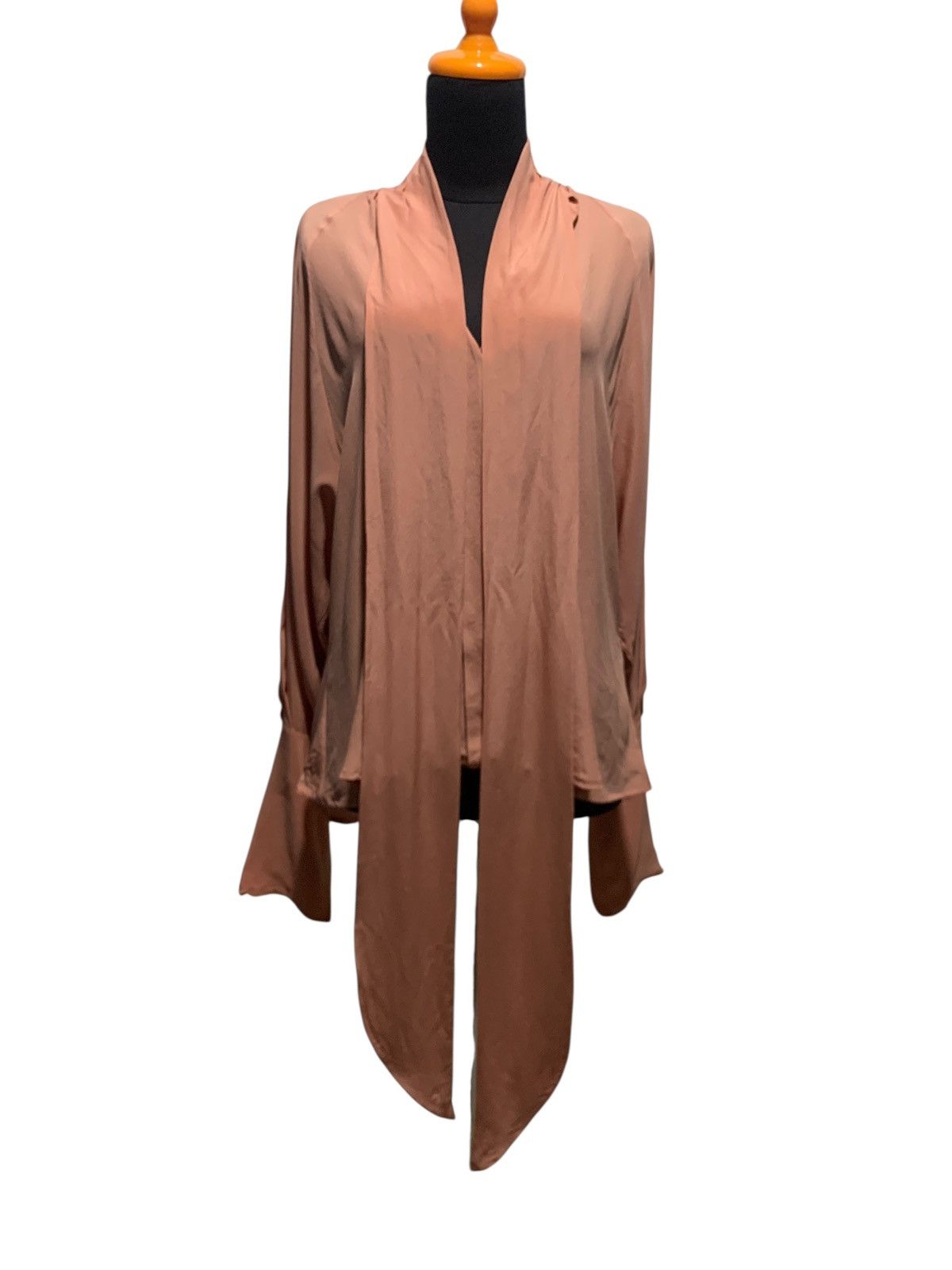 Petar Petrov $1069 archive Petar Petrov Anne Hathaway bow tie silk shirt Size M / US 6-8 / IT 42-44 - 6 Thumbnail
