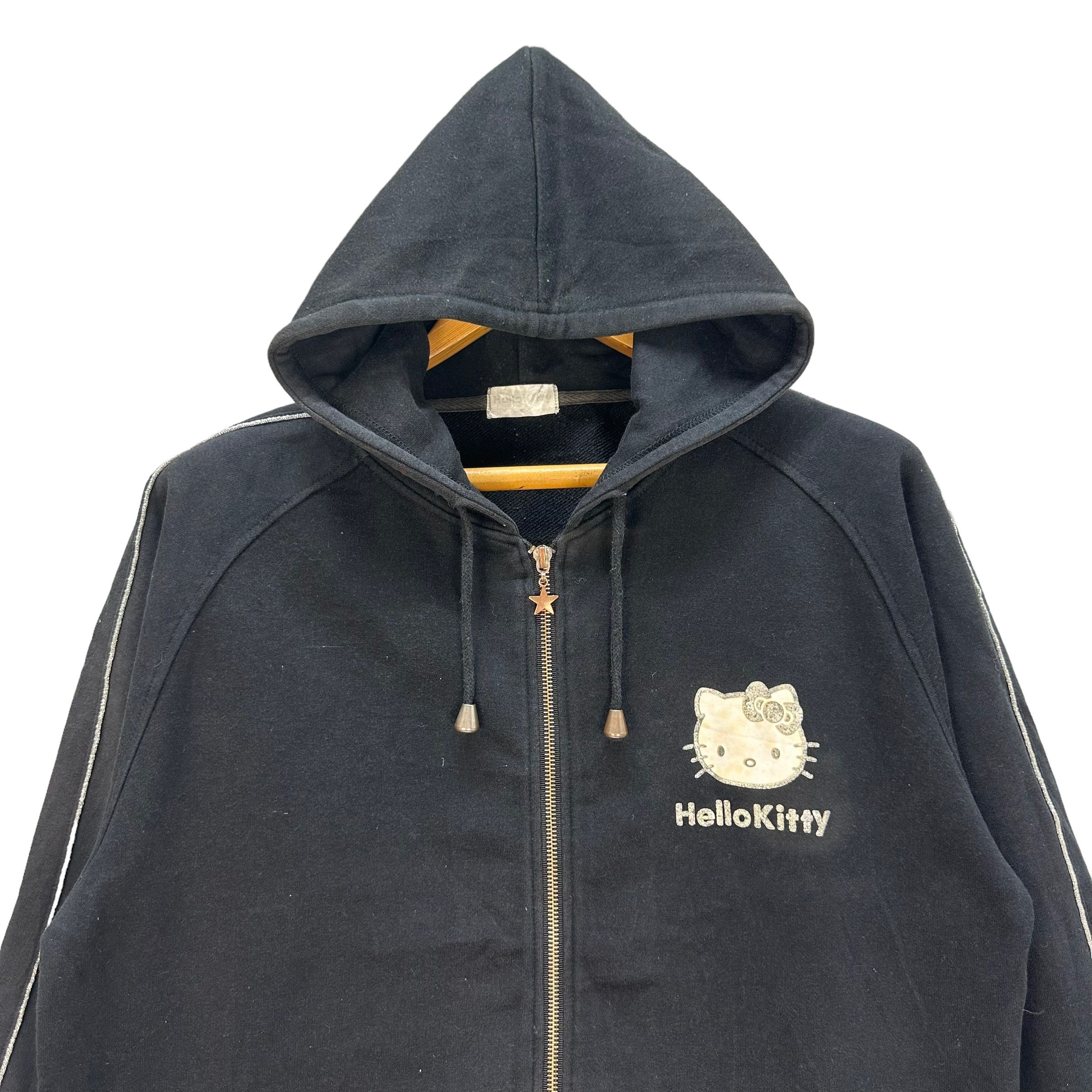 Anime HELLO KITTY BIG LOGO ZIPPER HOODIES #8485-011 Size XL / US 12-14 / IT 48-50 - 4 Thumbnail