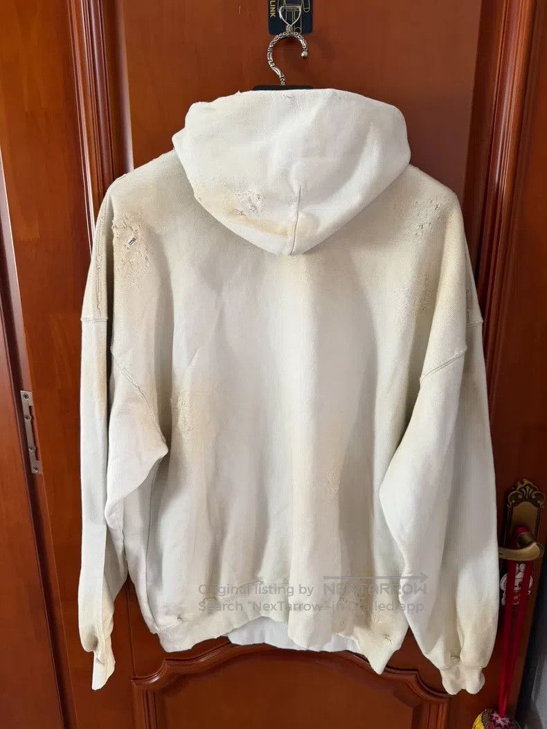 Balenciaga Balenciaga Manchester United Mud Dyed Distressed Sweatshir Size US S / EU 44-46 / 1 - 2 Thumbnail