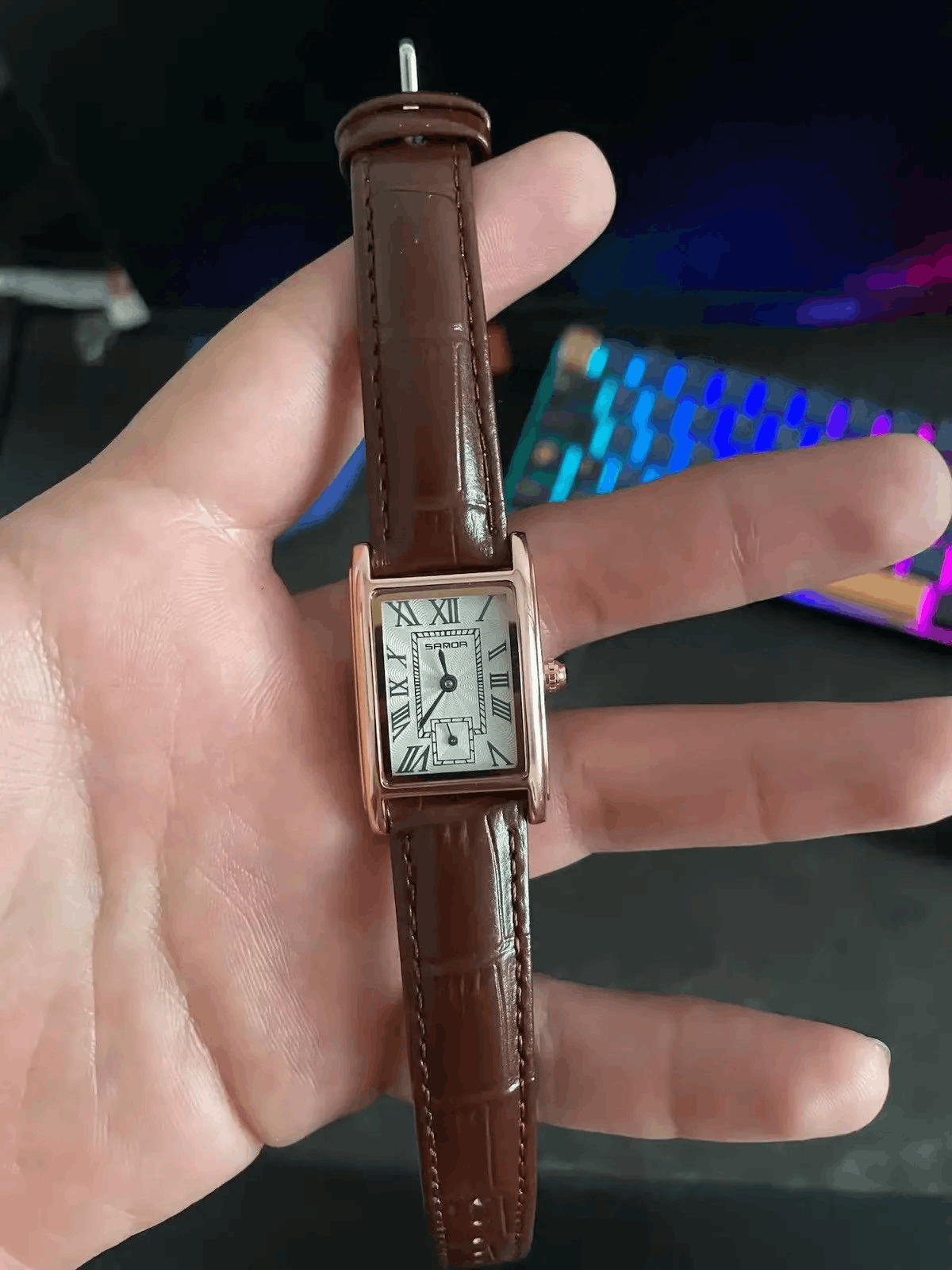 Jewelry 2000s vintage style cute square brown leather luxury watch Size ONE SIZE - 4 Thumbnail