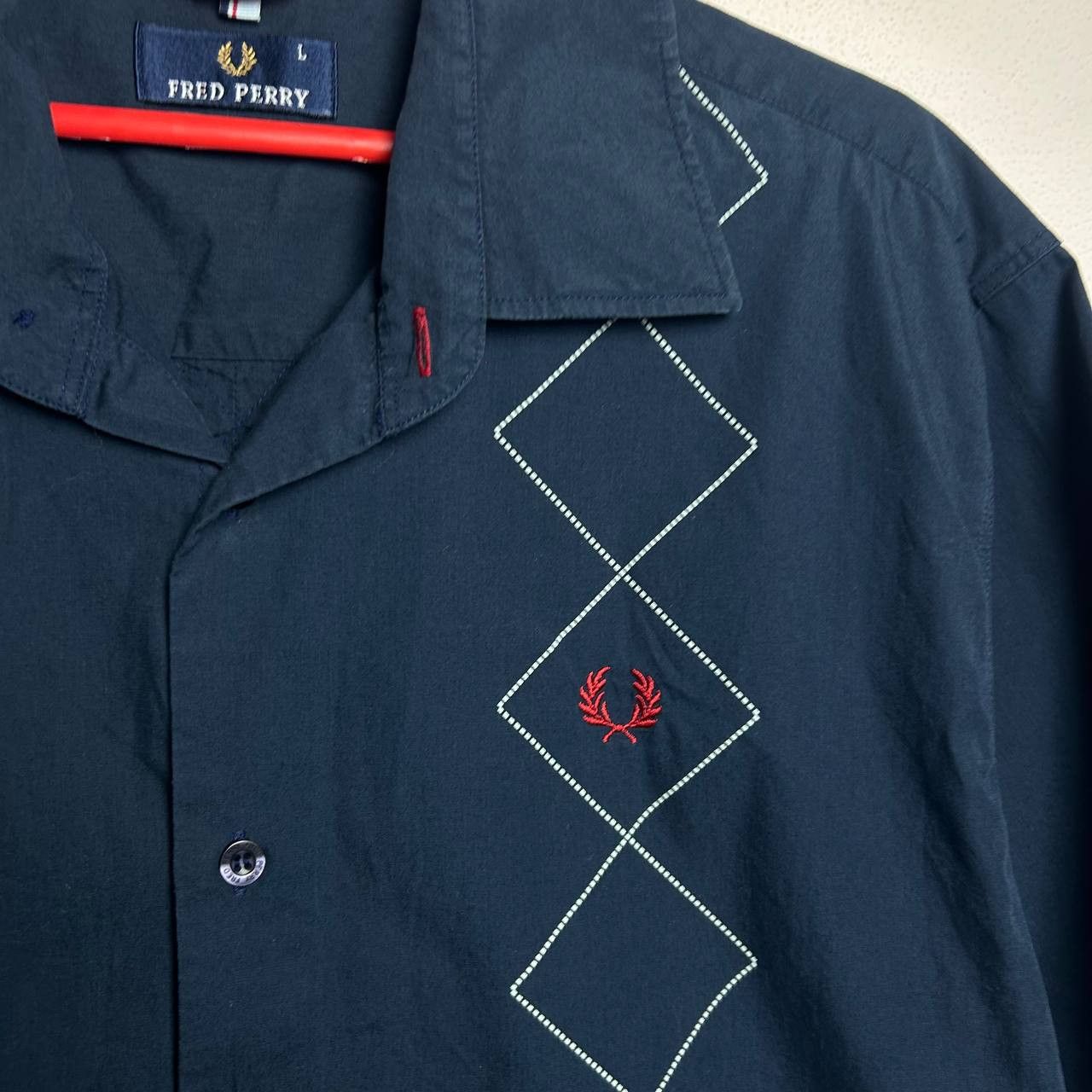Fred Perry Vintage Fred Perry Big logo graphic button 90s shirt Size US L / EU 52-54 / 3 - 3 Thumbnail