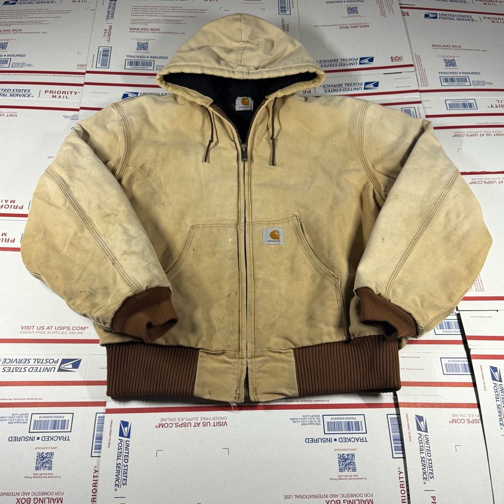 Carhartt Carhartt Work Jacket Tan Mens Size Large Hooded Distressed Size US L / EU 52-54 / 3 - 1 Thumbnail