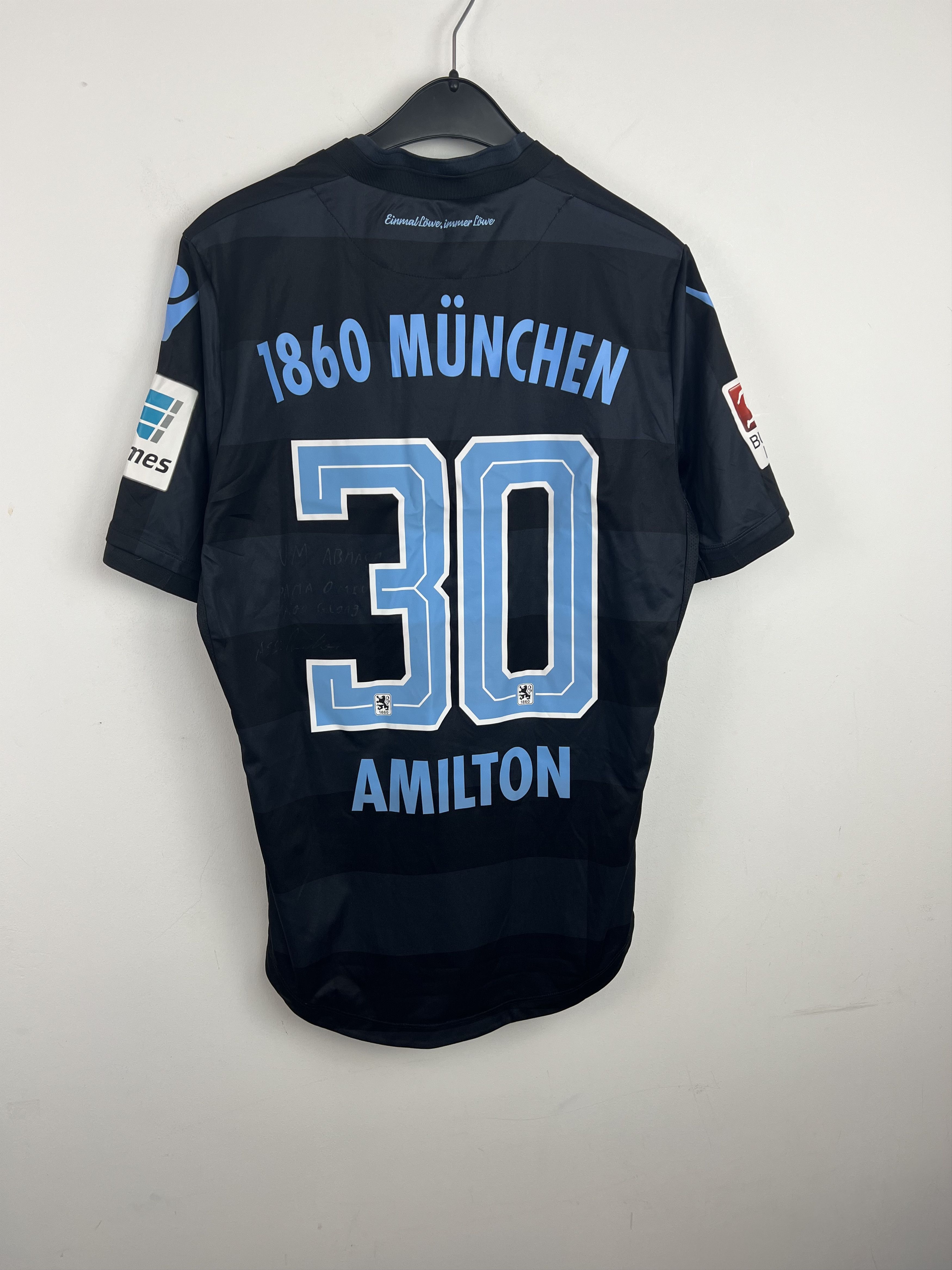 Macron TSV 1860 Munchen 2016-17 Away FOOTBALL Kit SHIRT Size US L / EU 52-54 / 3 - 15 Thumbnail