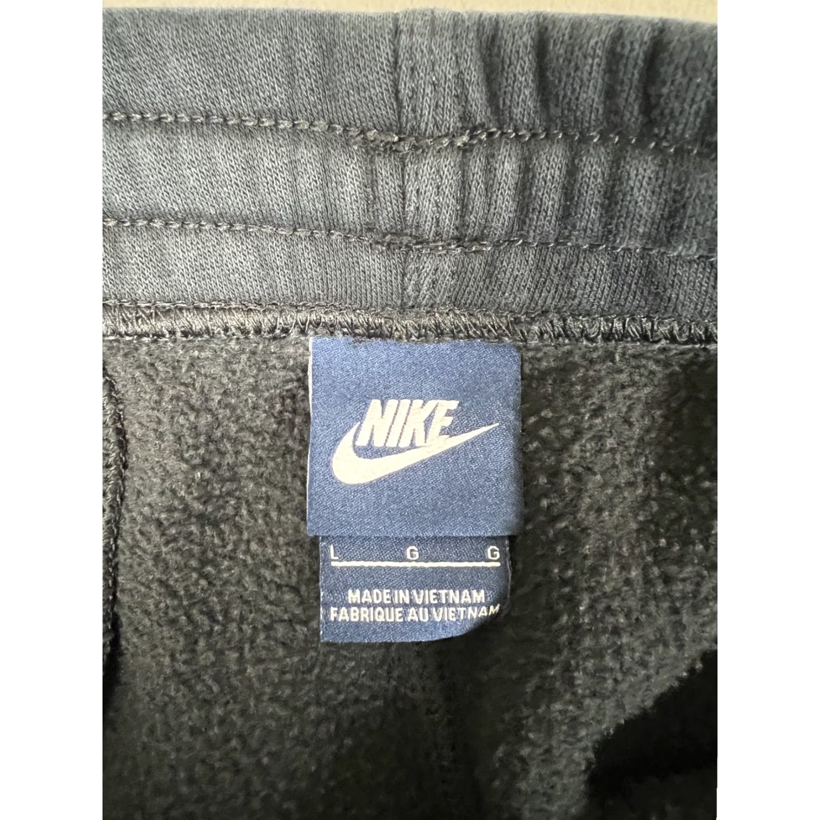 Nike Nike Black Fleece Jogger Pants Women L Cuffed Jogger Sports Logo Athleisure Activewear Size Large Size 36" / US 14 / IT 50 - 6 Thumbnail