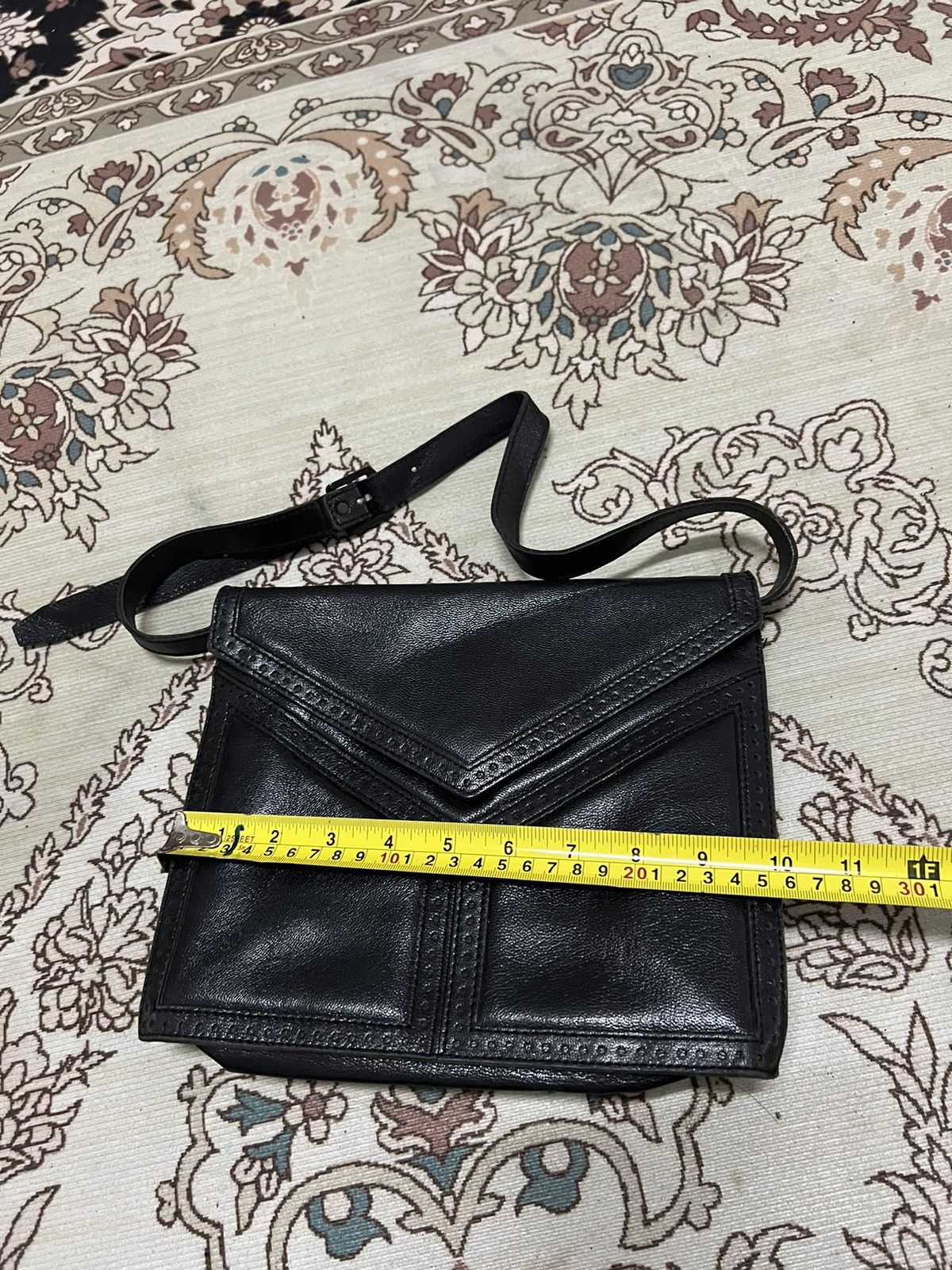 Saint Laurent Paris Yves Saint Lauren shoulder bag Size ONE SIZE - 13 Thumbnail