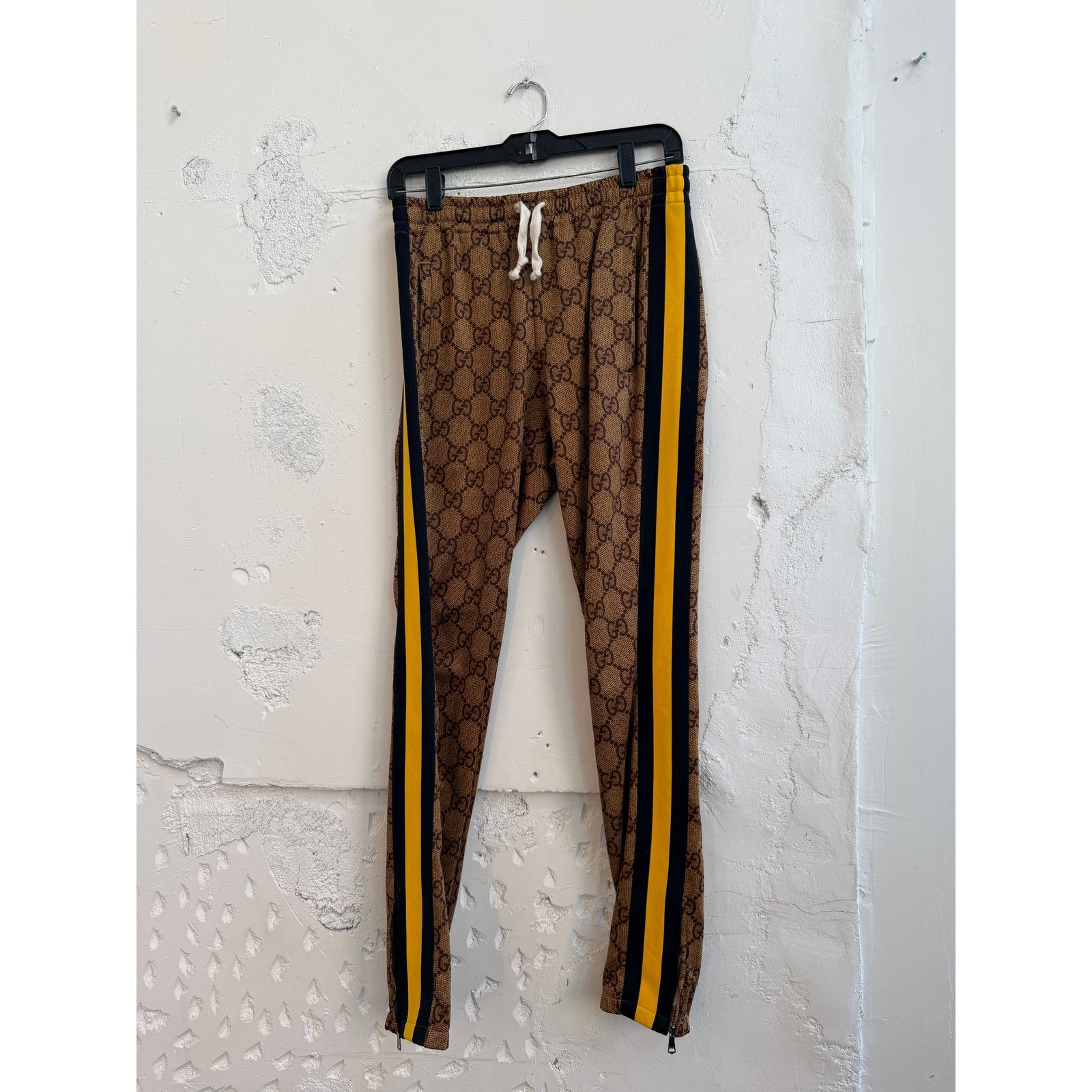 Gucci Gucci GG Logo Striped Sweat Pants Size 26" / US 2 / IT 38 - 1 Thumbnail