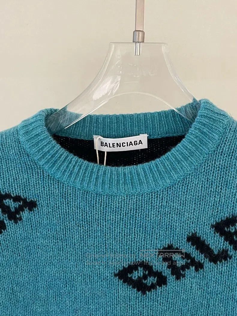 Balenciaga Balenciaga Letter printed round neck long-sleeve sweater Size XXS / US 00 / IT 34 - 3 Thumbnail