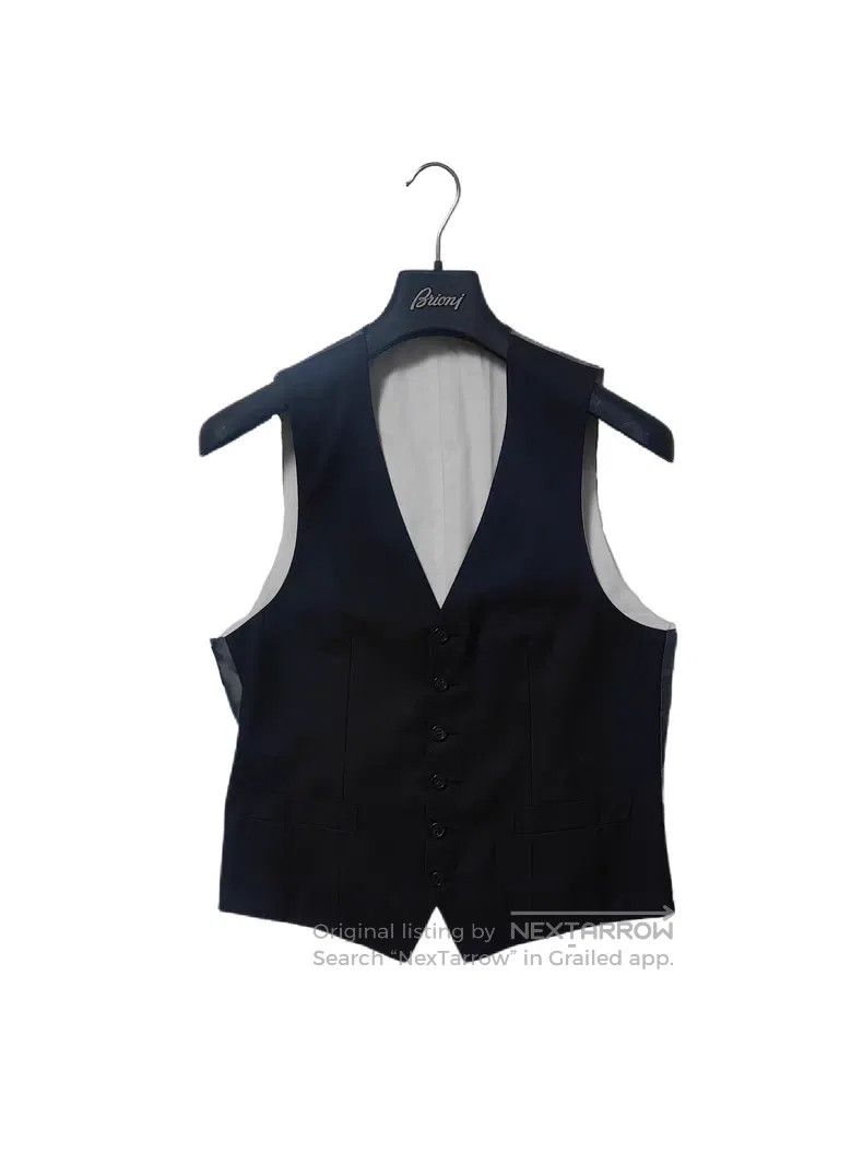 Brioni Brioni Wool and silk vest two-piece suit Size US S / EU 44-46 / 1 - 5 Thumbnail