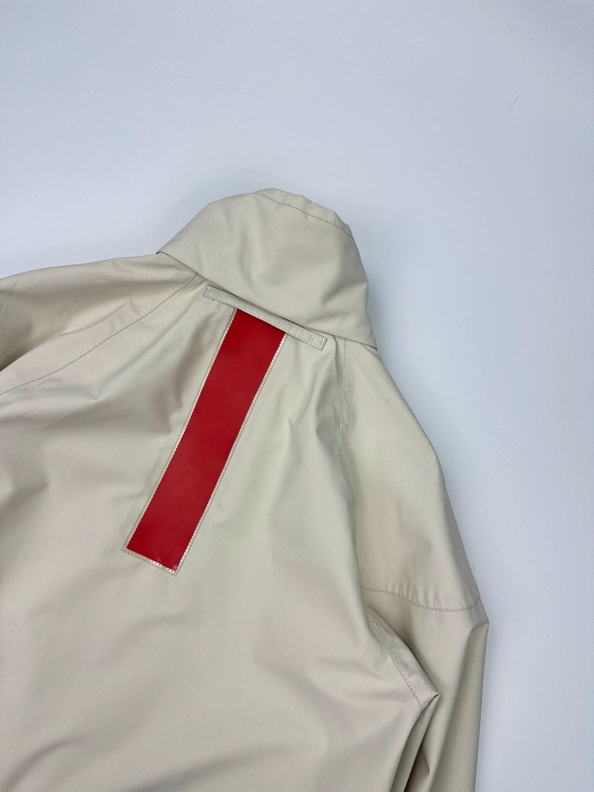 Prada Prada Sport FW2000 White Sailing Rain Jacket Gore-Tex Size US M / EU 48-50 / 2 - 9 Thumbnail