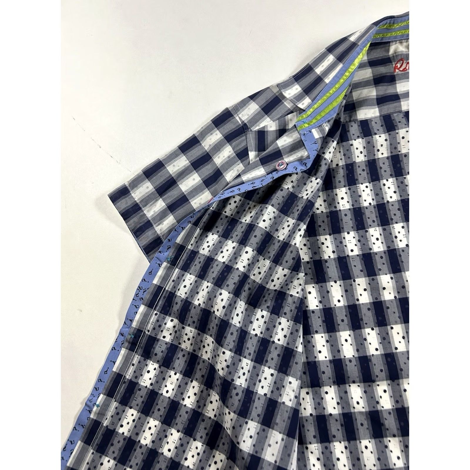 Robert Graham Robert Graham Shirt Blue Plaid Paint Splotch Short Sleeve Men’s Medium Clean Size US M / EU 48-50 / 2 - 7 Thumbnail