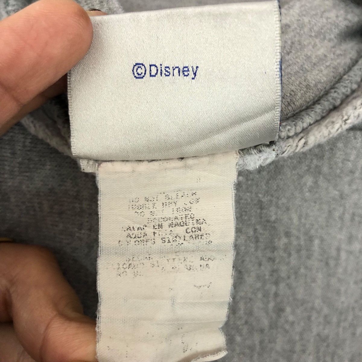 Disney Vintage 2001 DISNEYLAND MICKEY MOUSE Sweatshirt Size US XL / EU 56 / 4 - 6 Thumbnail