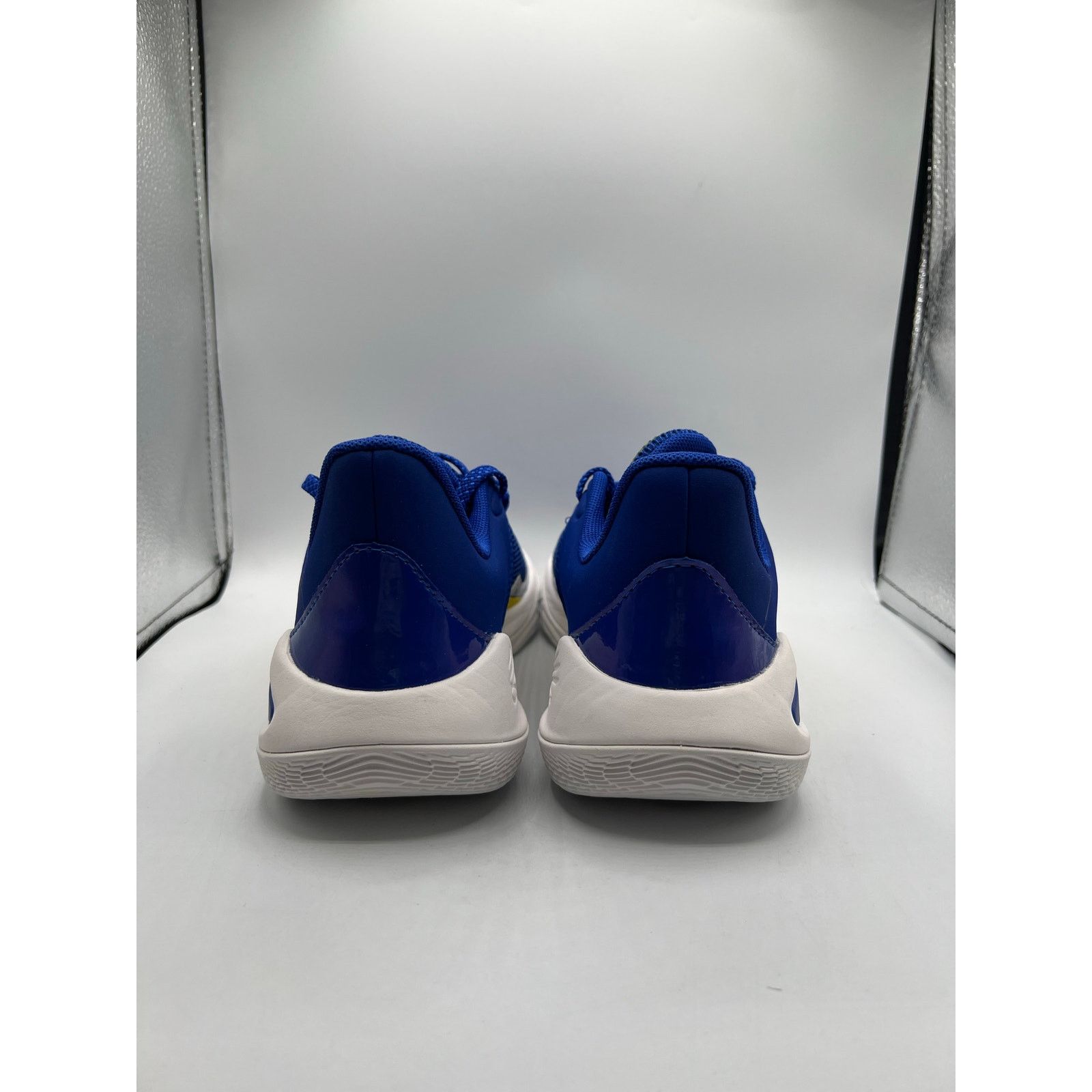 Under Armour Under Amour Curry 11 Flow GS “Dub Nation” size 6y Size US 6 / EU 39 - 4 Thumbnail