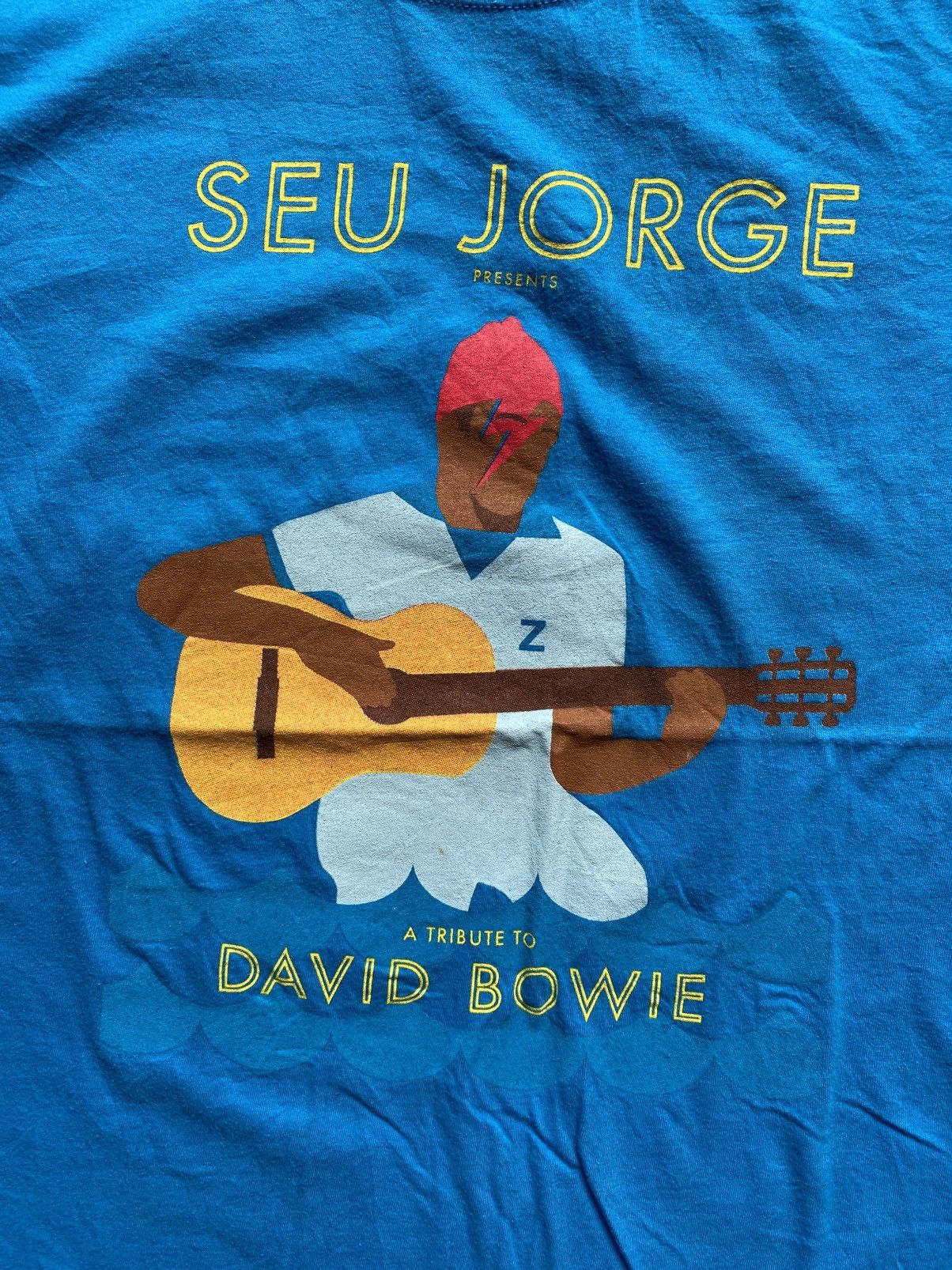 Band Tees SUE JORGE PRESENTS A TRIBUTE TO DAVID BOWIE Size US XL / EU 56 / 4 - 3 Thumbnail