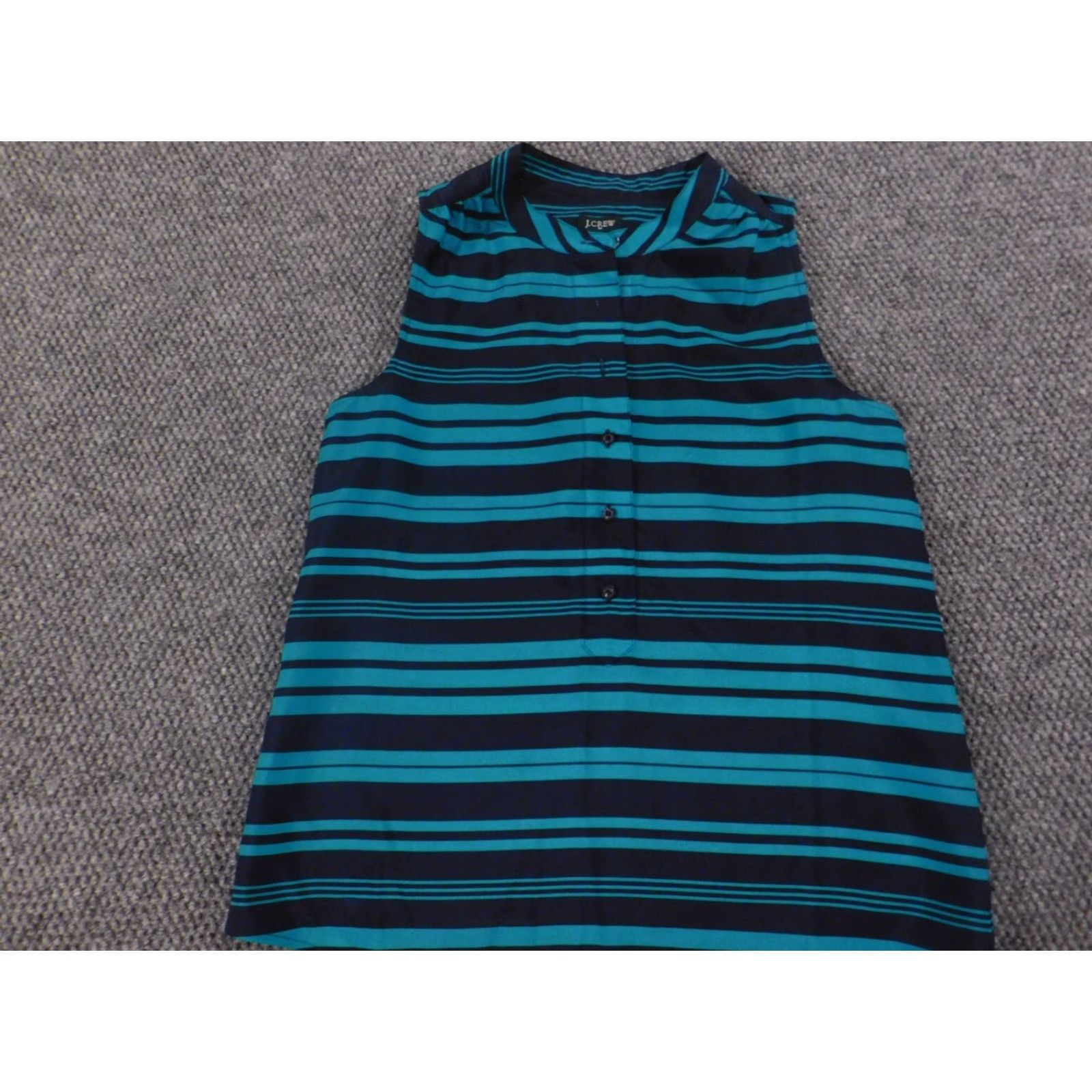 J.Crew J.Crew Blouse Womens Sleeveless Blue Striped Knit Button Crew Neck Pullover Casual Regular Size 2 Polyester Stretch Size XS / US 0-2 / IT 36-38 - 3 Thumbnail