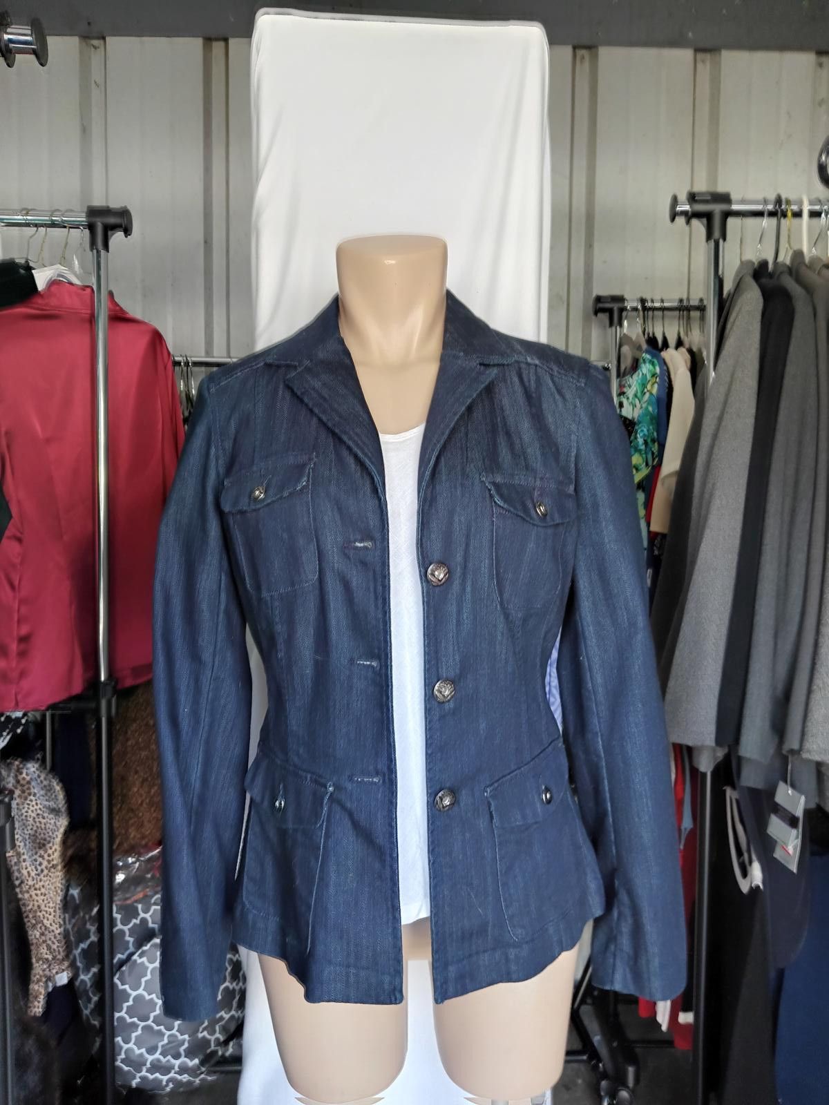 Designer Dana Buchman Women's Denim Blazer Size M / US 6-8 / IT 42-44 - 1 Thumbnail
