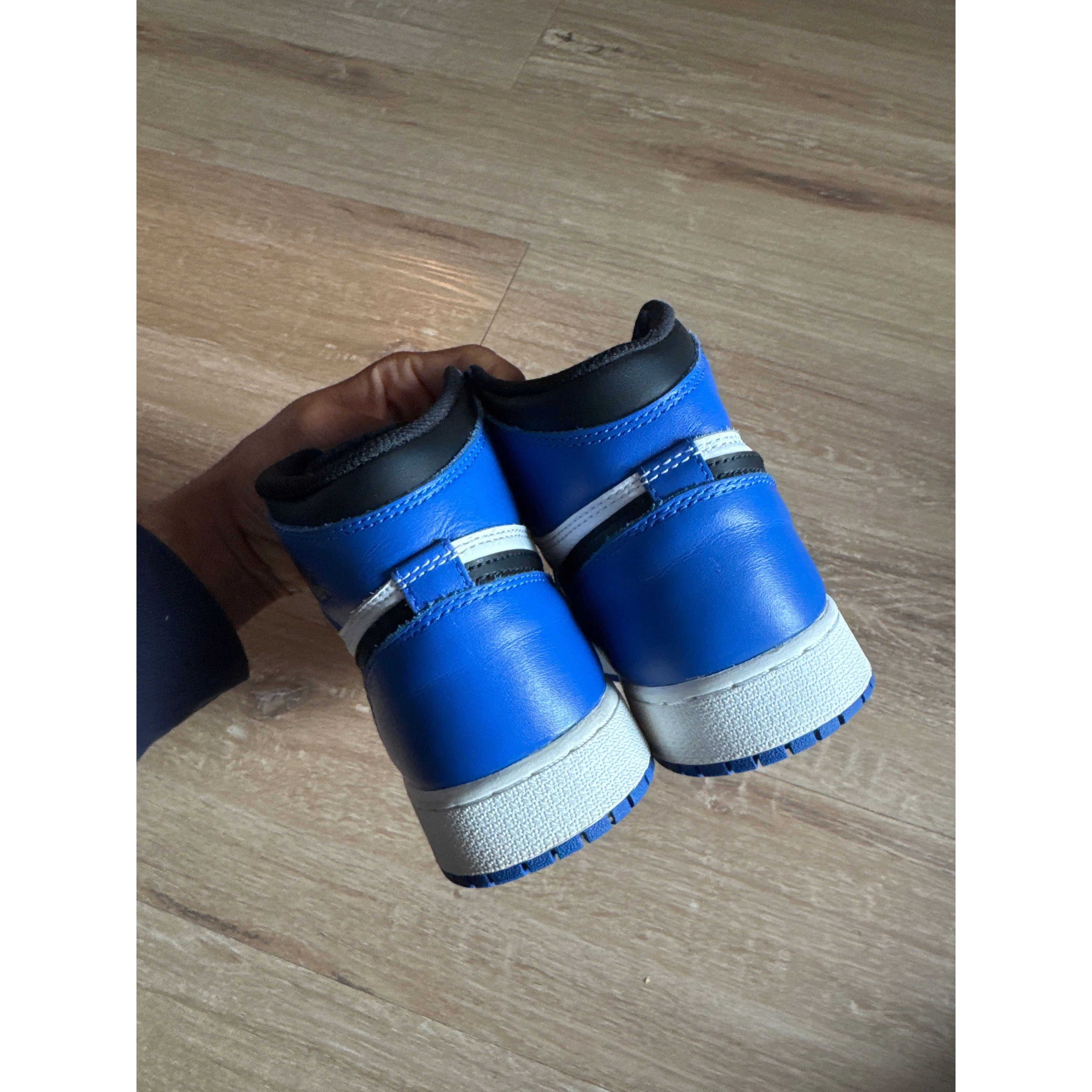 Jordan Brand Jordan Retro 1 High Game Royal Size US 6 / EU 39 - 5 Thumbnail