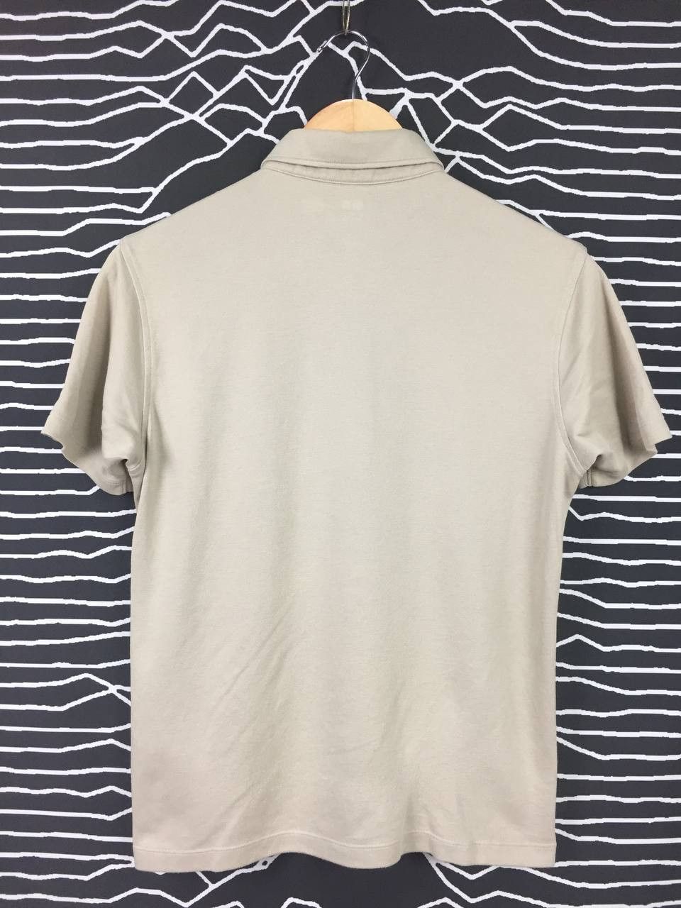 Uniqlo Uniqlo Beige Short Sleeve Button-Down Polo Shirt Size S Size US S / EU 44-46 / 1 - 6 Thumbnail
