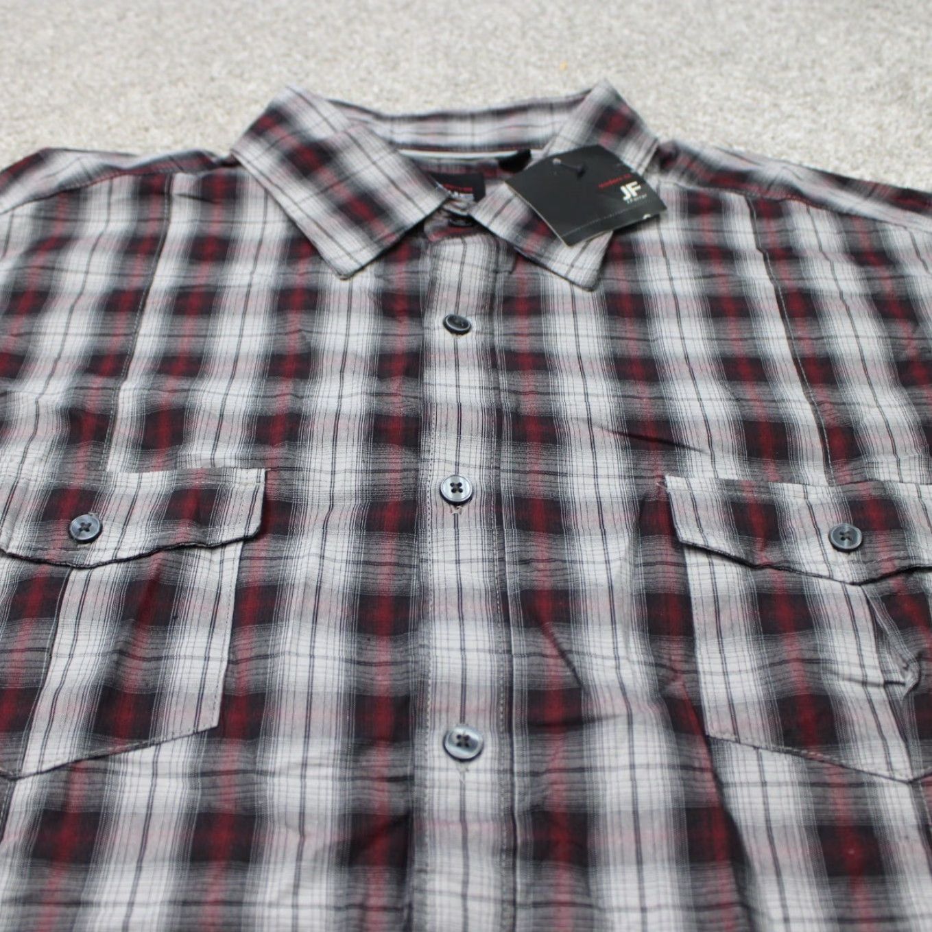 Vintage JF J. Ferrar Shirt Mens XL 17-17 1/2 Red/Gray Plaid Modern Fit Cotton L/S NWT Button-Up Shirt Mens XL Red Gray Plaid Size US XL / EU 56 / 4 - 5 Thumbnail