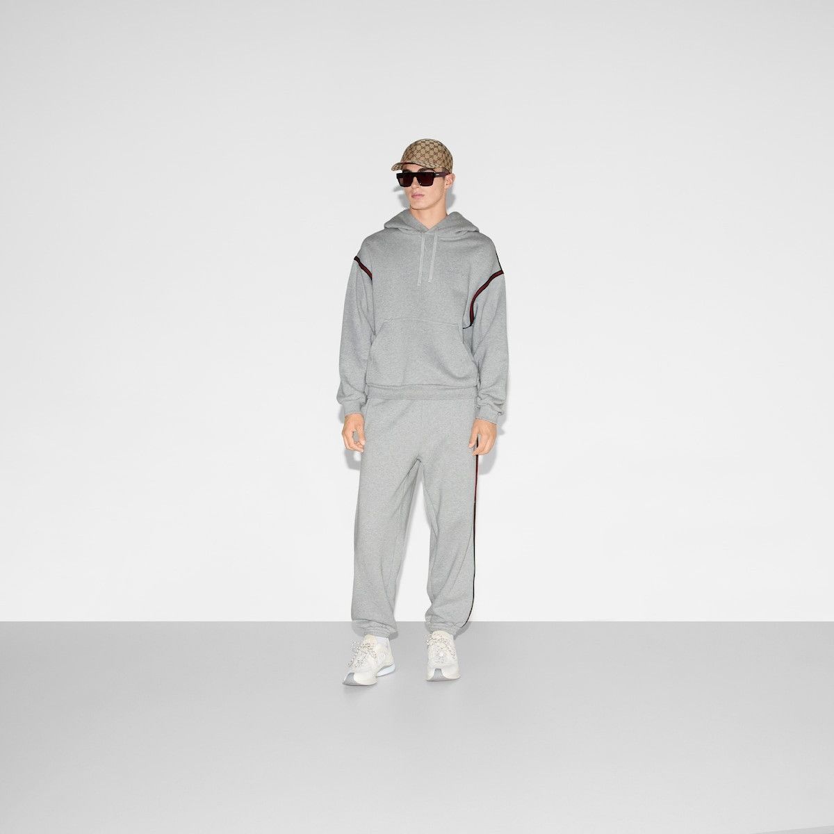Gucci o1s1wg110925 Cotton Jersey Hooded Sweatshirt With Web Grey Size US XXL / EU 58 / 5 - 2 Thumbnail