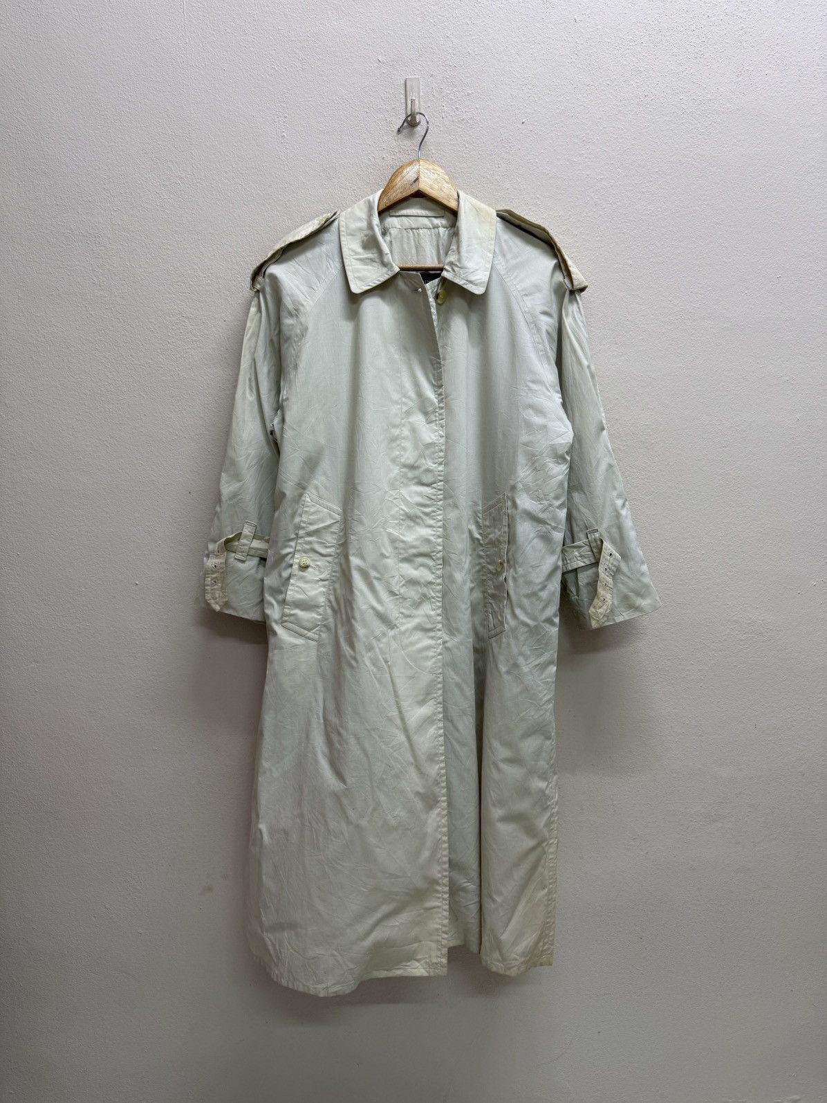Burberry VINTAGE 90s BURBERRYS’ MADE IN ENGLAND TRECNHE COAT JACKET Size US M / EU 48-50 / 2 - 18 Thumbnail