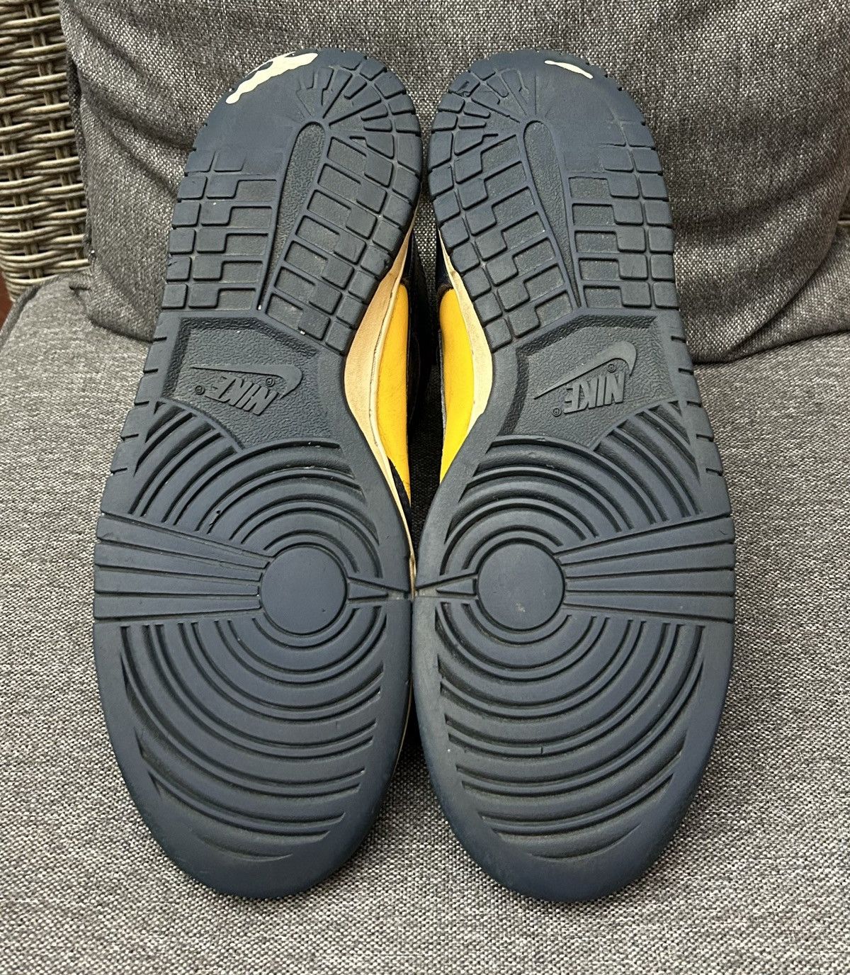 Nike × Vintage Vintage 2003 Nike Dunk High Michigan Size US 10 / EU 43 - 9 Thumbnail
