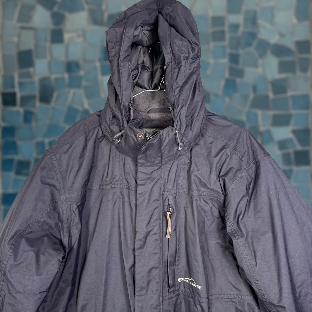 Eddie Bauer Eddie Bauer WeatherEdge Jacket Mens XLT Insulated Hooded Full Zip Parka Black Weathergear Rain Wind-Resistant Outdoors Camping Cargo Pockets Size US XL / EU 56 / 4 - 1 Thumbnail