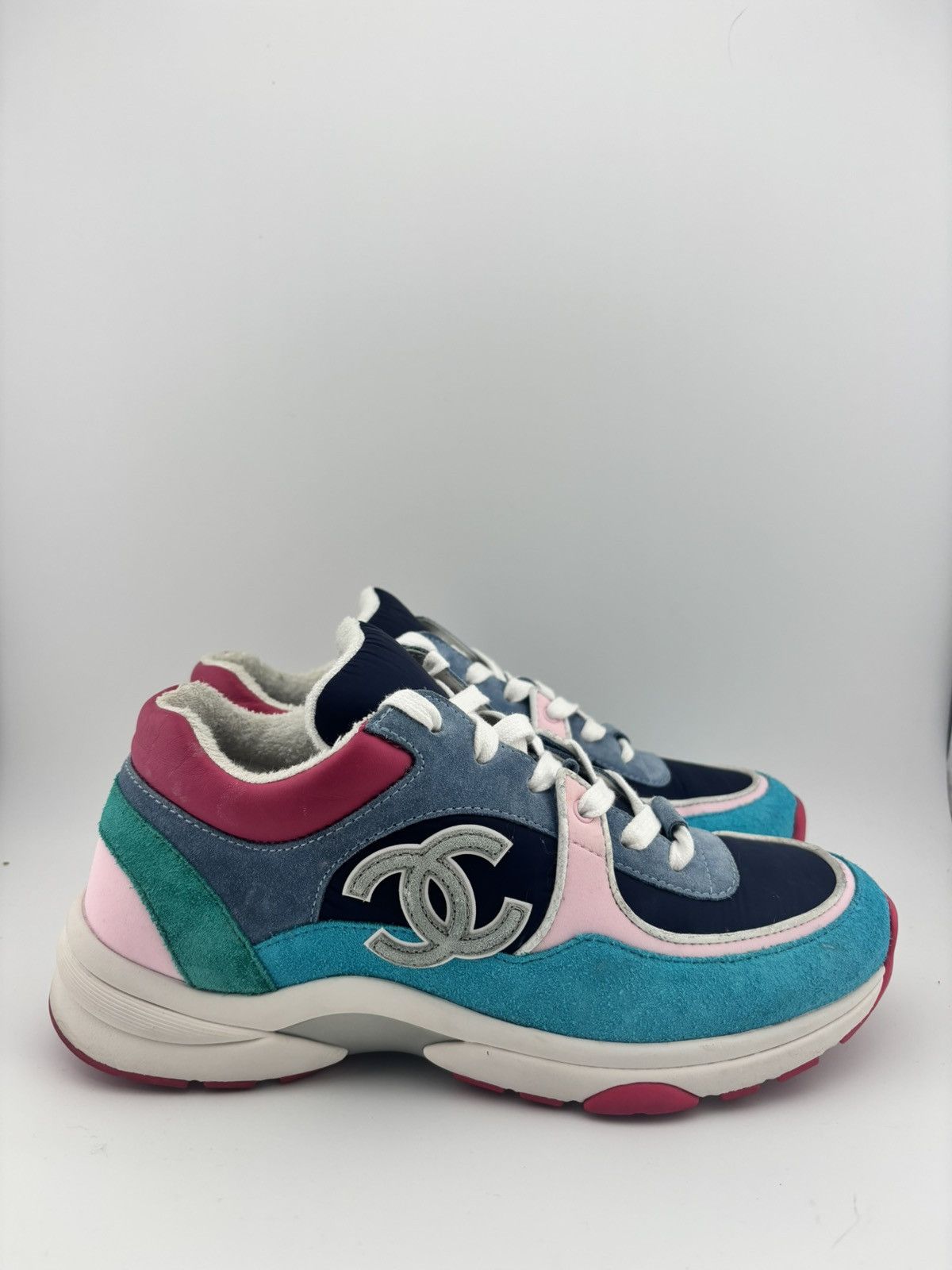 Chanel CHANEL SNEAKER SIZE 38.5 Size US 7.5 / IT 37.5 - 1 Thumbnail