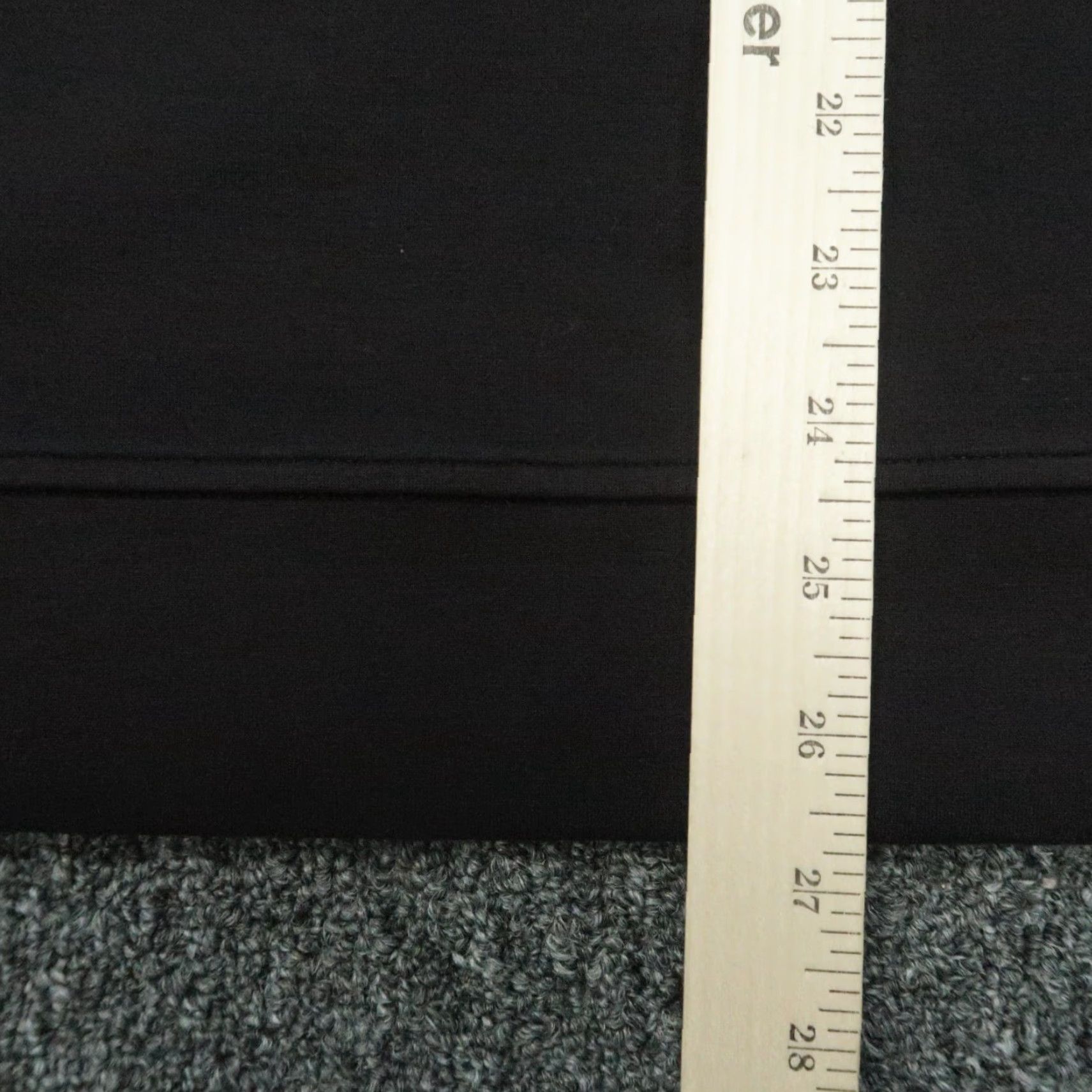 Lululemon Lululemon Sweatshirt Womens Large Black Crew Pullover Professional Hockey Size L / US 10 / IT 46 - 6 Thumbnail