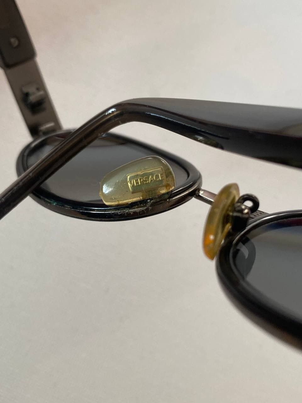 Versace Gianni Versace 1996 Vintage Oval Silver Medusa Sunglasses Size ONE SIZE - 7 Thumbnail