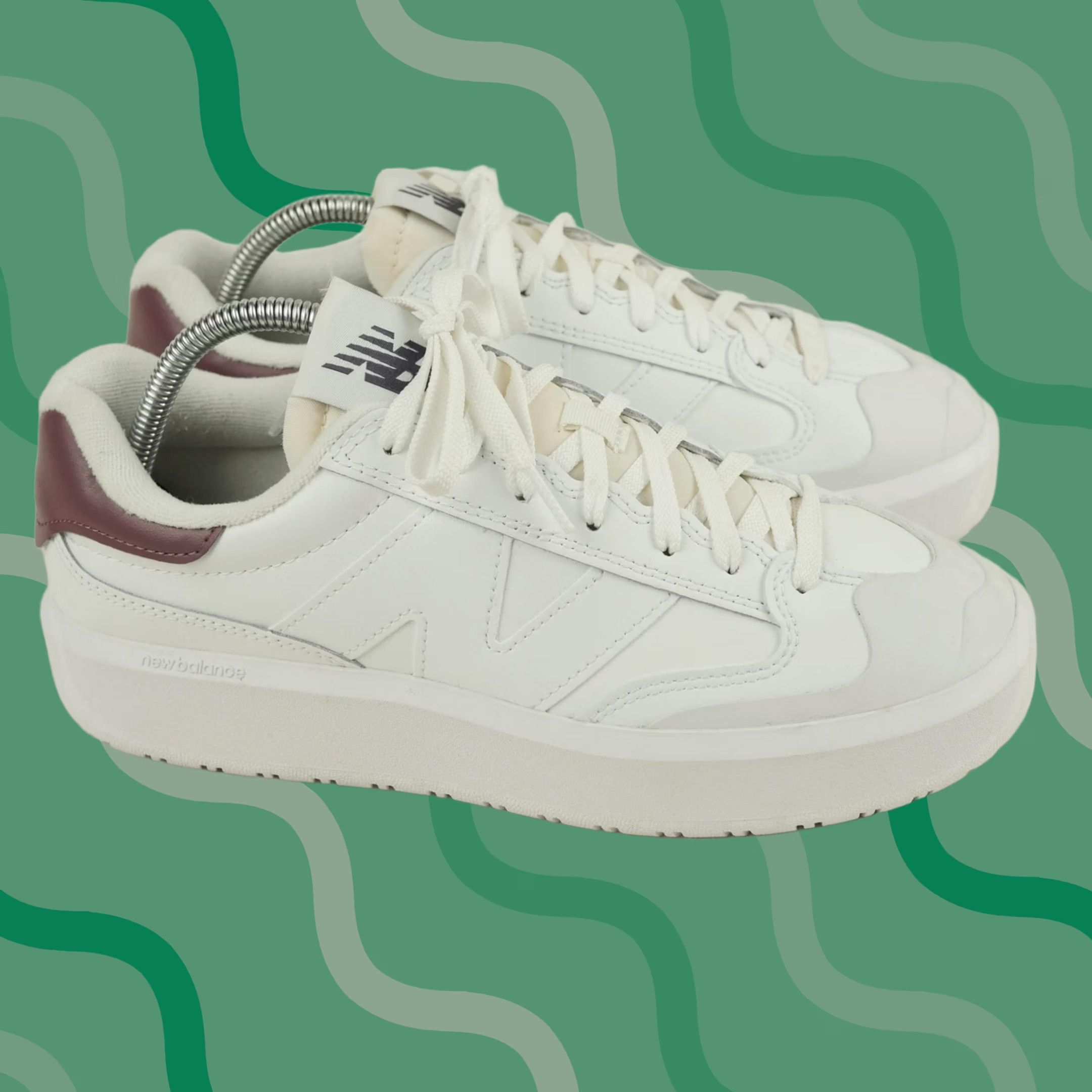 New Balance New Balance CT302 Shoes Mens 8.5 White Burgundy Sneakers Low Top CT302LI Size US M / EU 48-50 / 2 - 1 Thumbnail