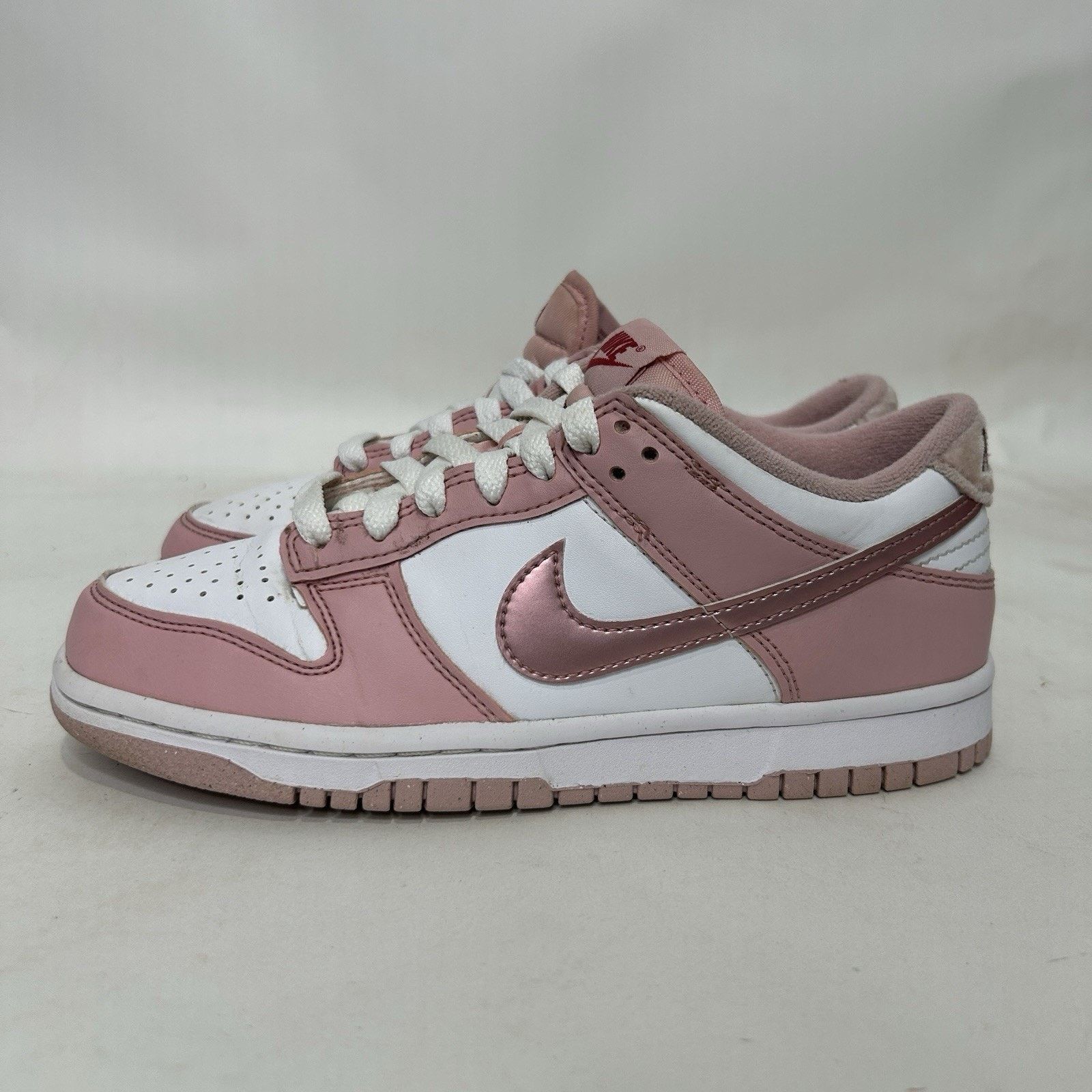 Nike Nike Dunk Low GS “Pink Velvet White” Size US 6.5 / IT 36.5 - 5 Thumbnail