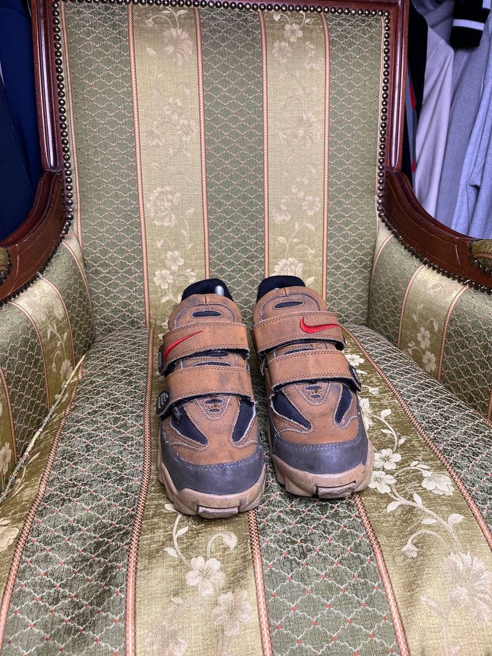 Japanese Brand × Nike ACG × Vintage Vintage Nike ACG Archival Outdoor Sneakers EUR 44 Size US 10 / EU 43 - 8 Thumbnail