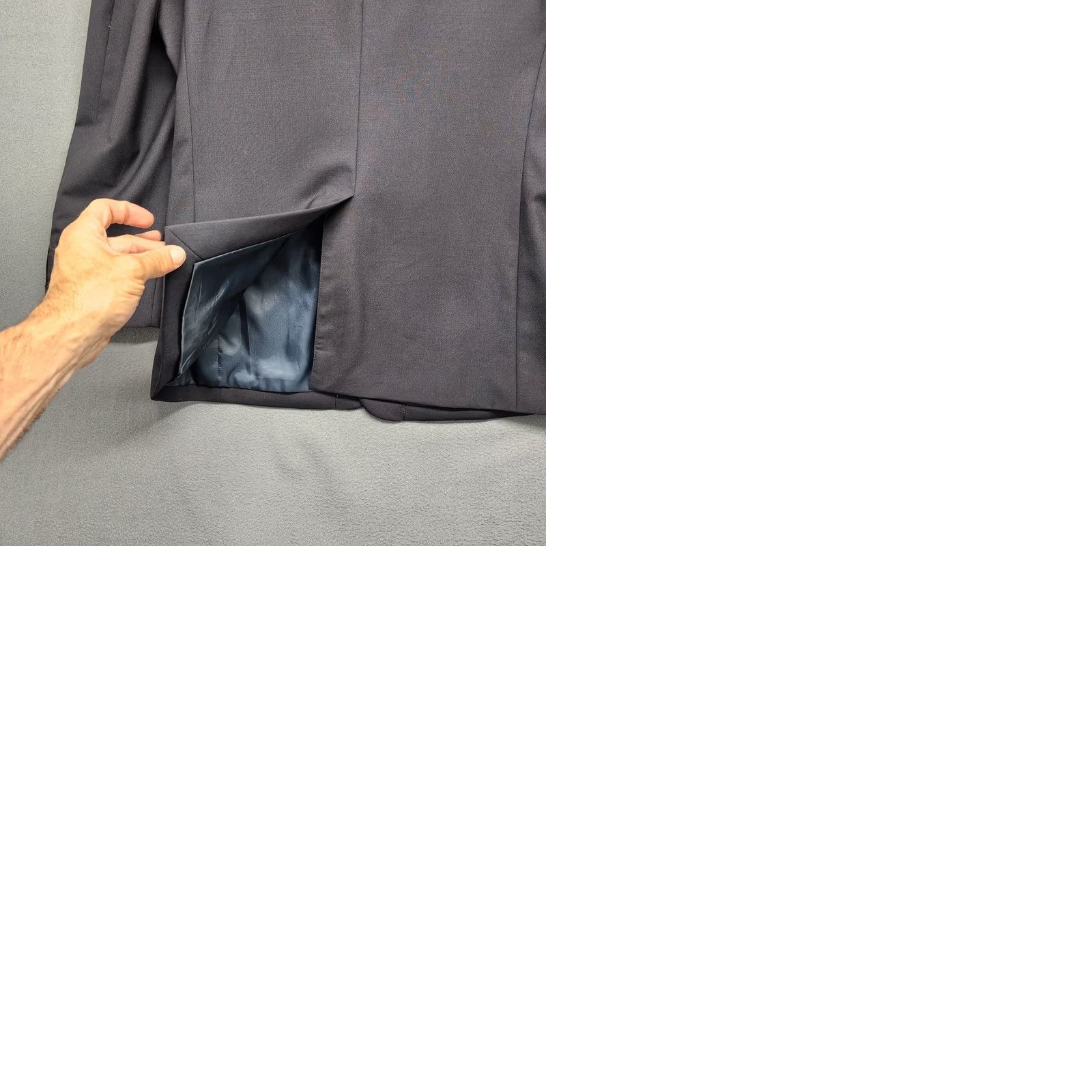 Jos. A. Bank Jos A Bank Blazer Mens 42R Navy Blue Gold Button Traditional Fit Sport Coat Wool Size 42R - 10 Thumbnail
