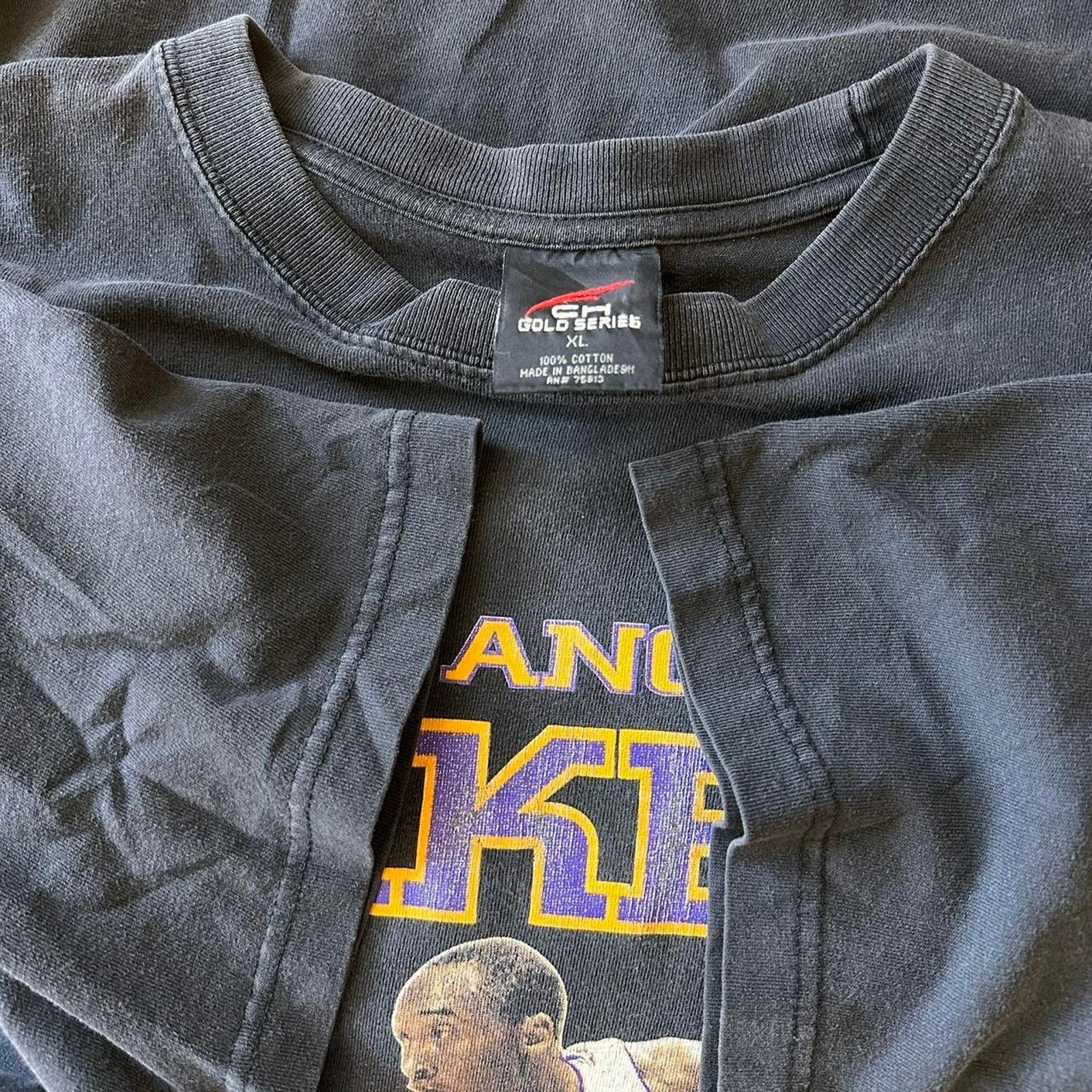 NBA × Rap Tees × Vintage Vintage 2009 Kobe Bryant Lakers Shirt Size US XL / EU 56 / 4 - 7 Thumbnail